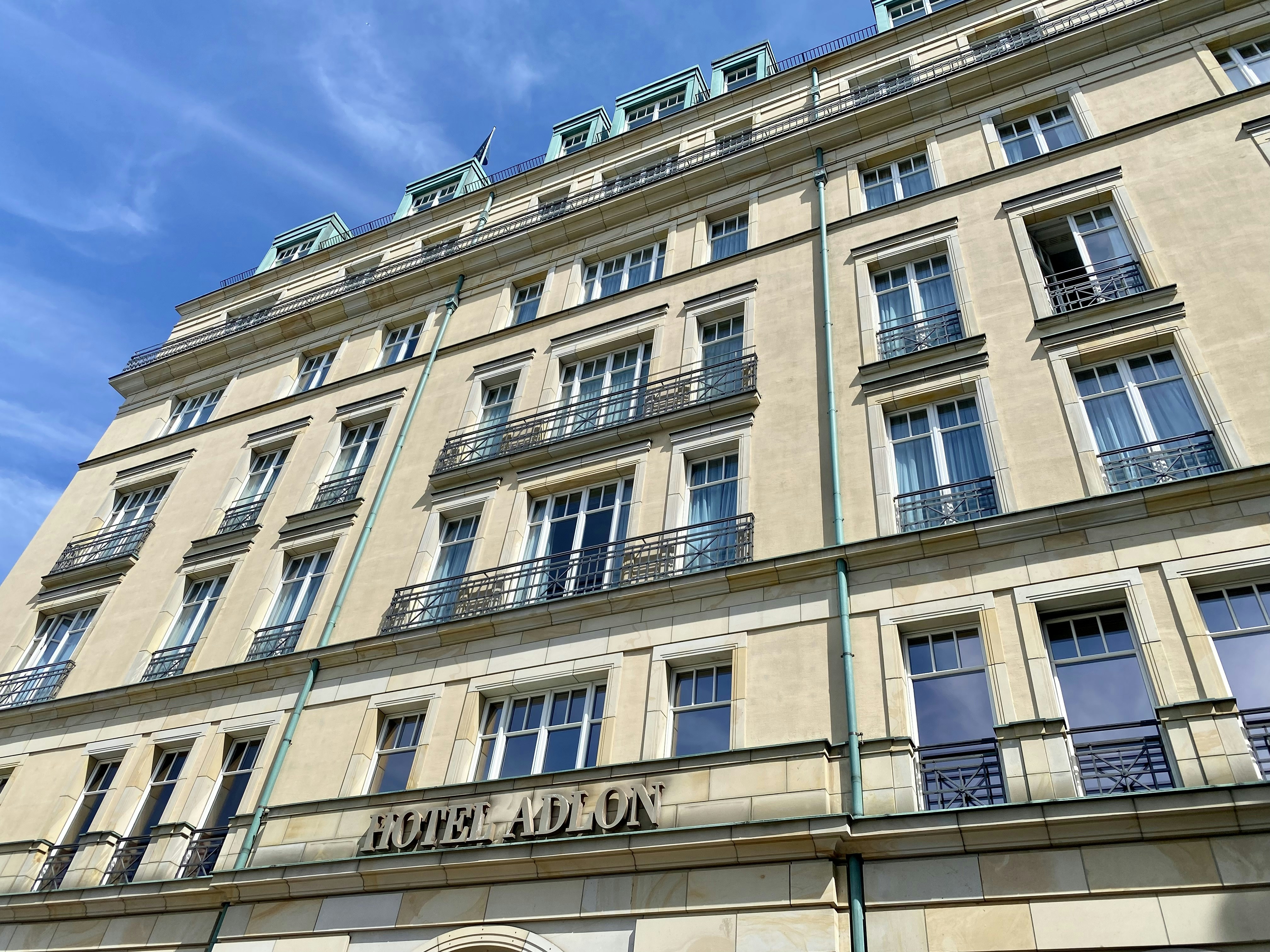 Photo by gonzaloleonjasin