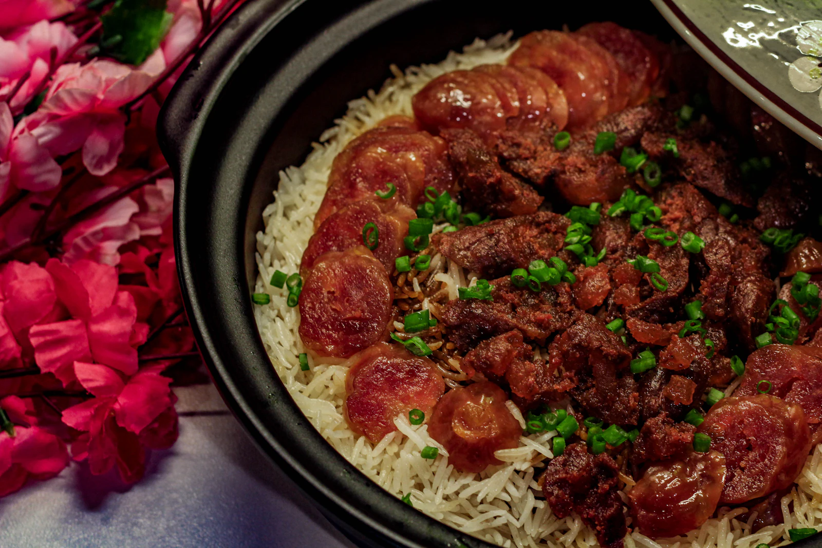 Claypot Chicken Rice on the Stove: Salted Fish, Lap Cheong and a Crispy Bottom