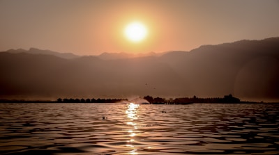 A picturesque sunset over Lake Calima.