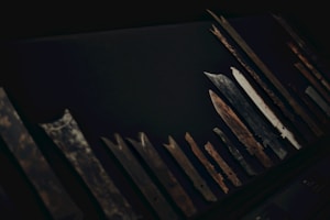 Ten Knife Service