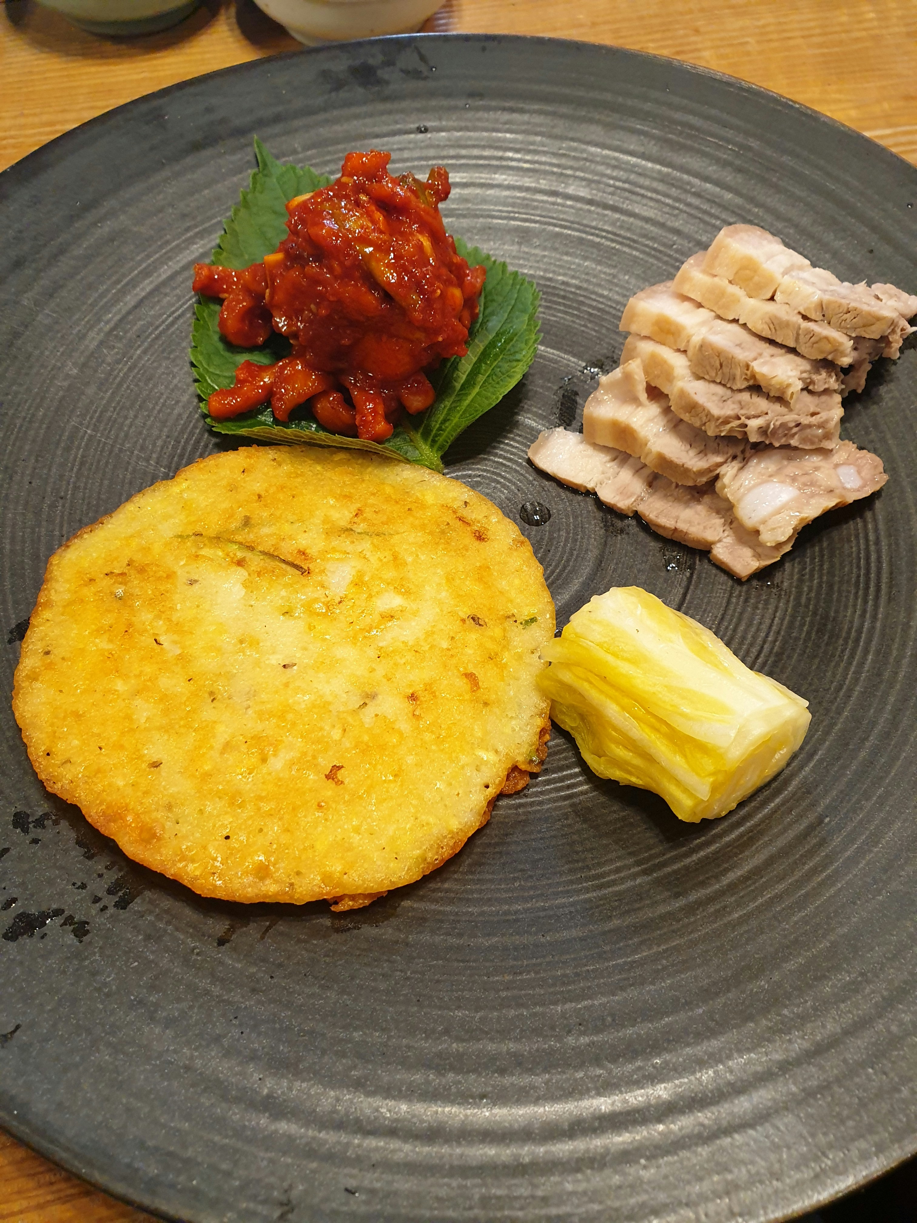 Spicy Séoul — K-food street style, fond appétissant