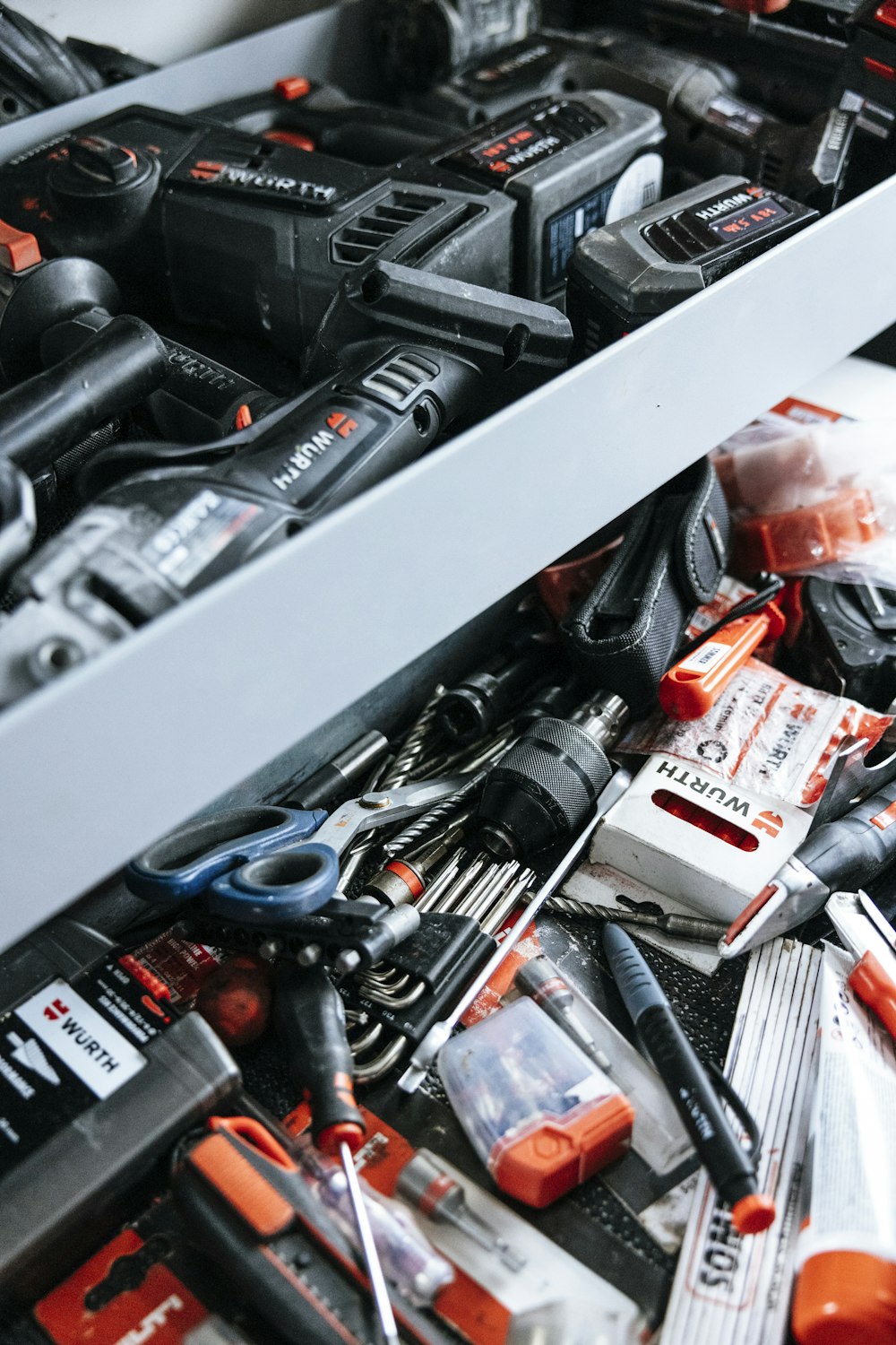 a bunch of tools that are in a drawer