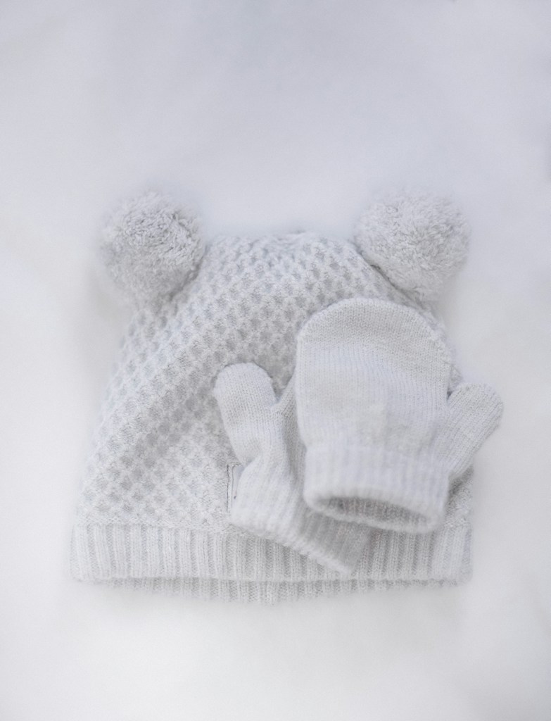 Cream Wool Gloves
