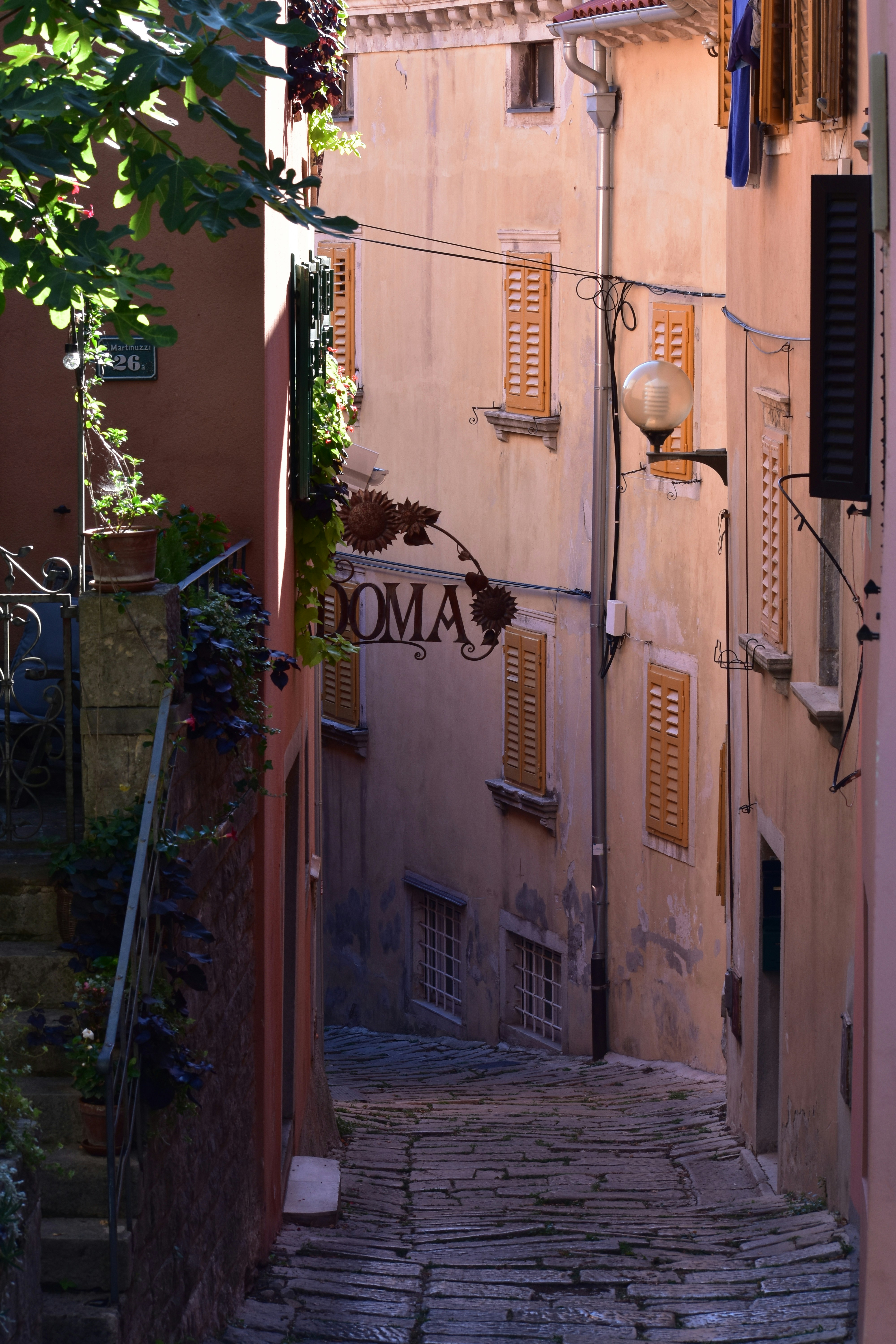 Photo by felixjiricka