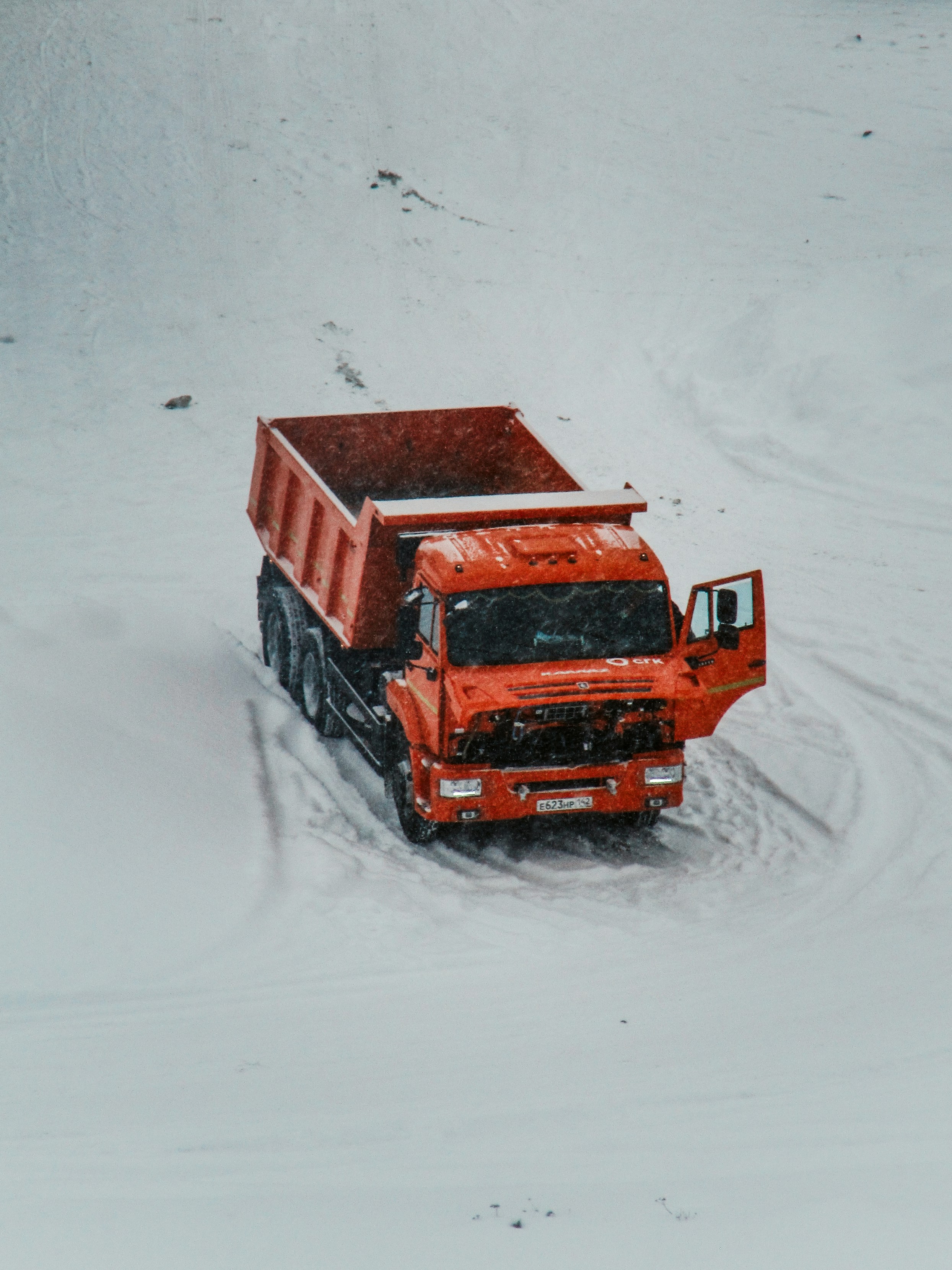 5 Truck Engine Oil Challenges in Extreme Conditions
