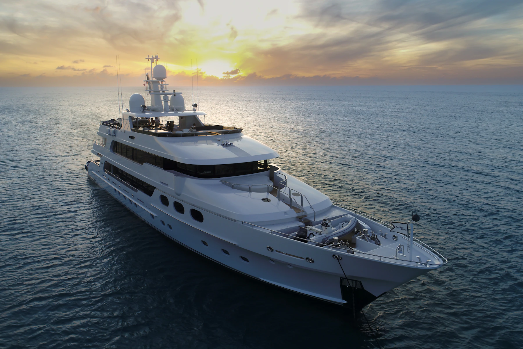 Admiral Reef Yacht