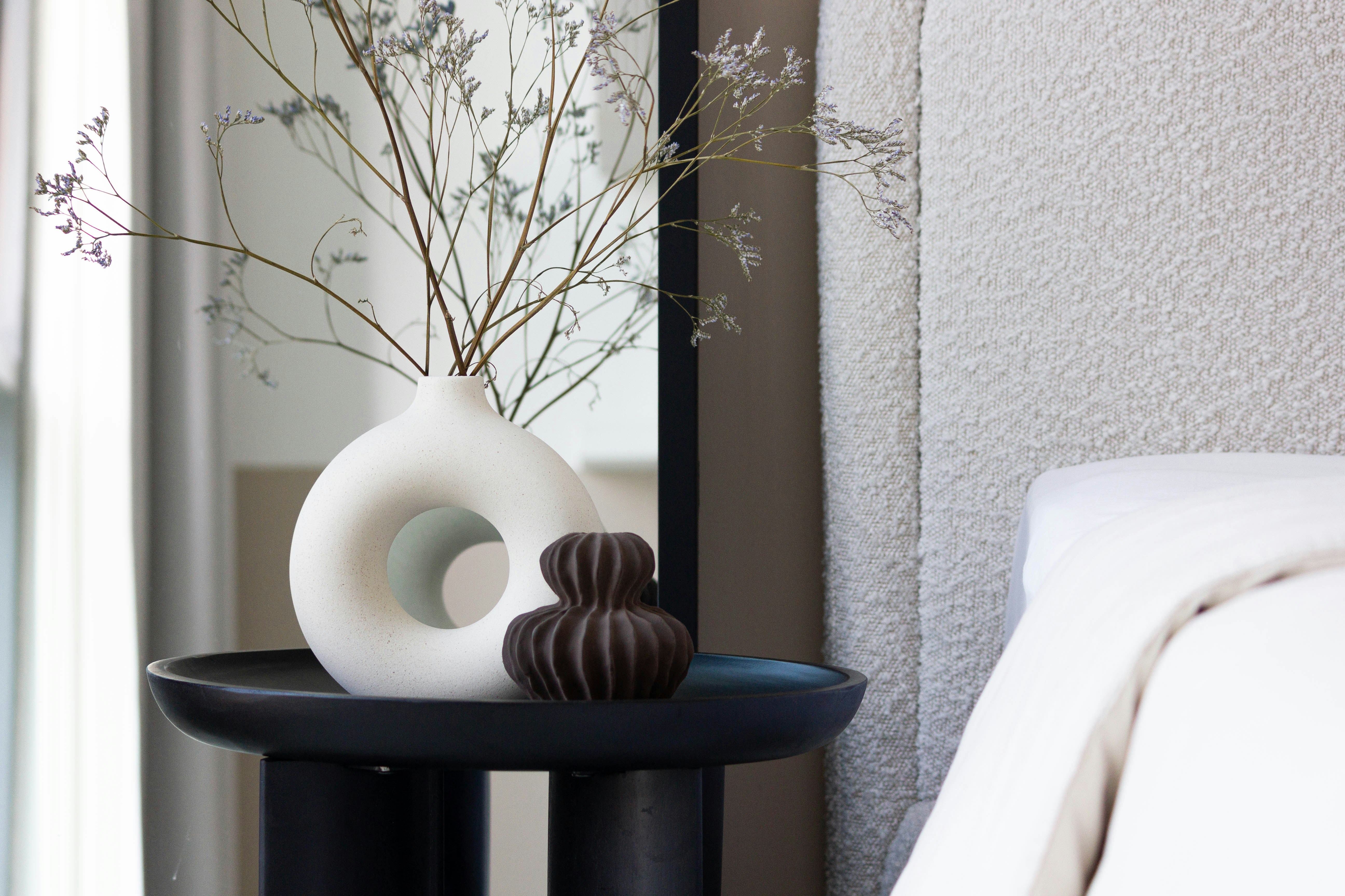 Side table styling