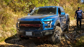 4x4 pickup truck navigating a rural road near Villavicencio.