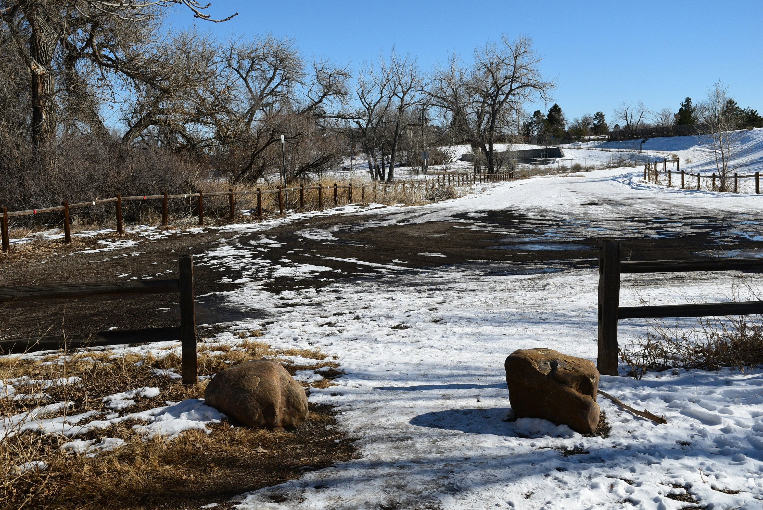 Snow Drought Exacerbates Economic Woes in Western US