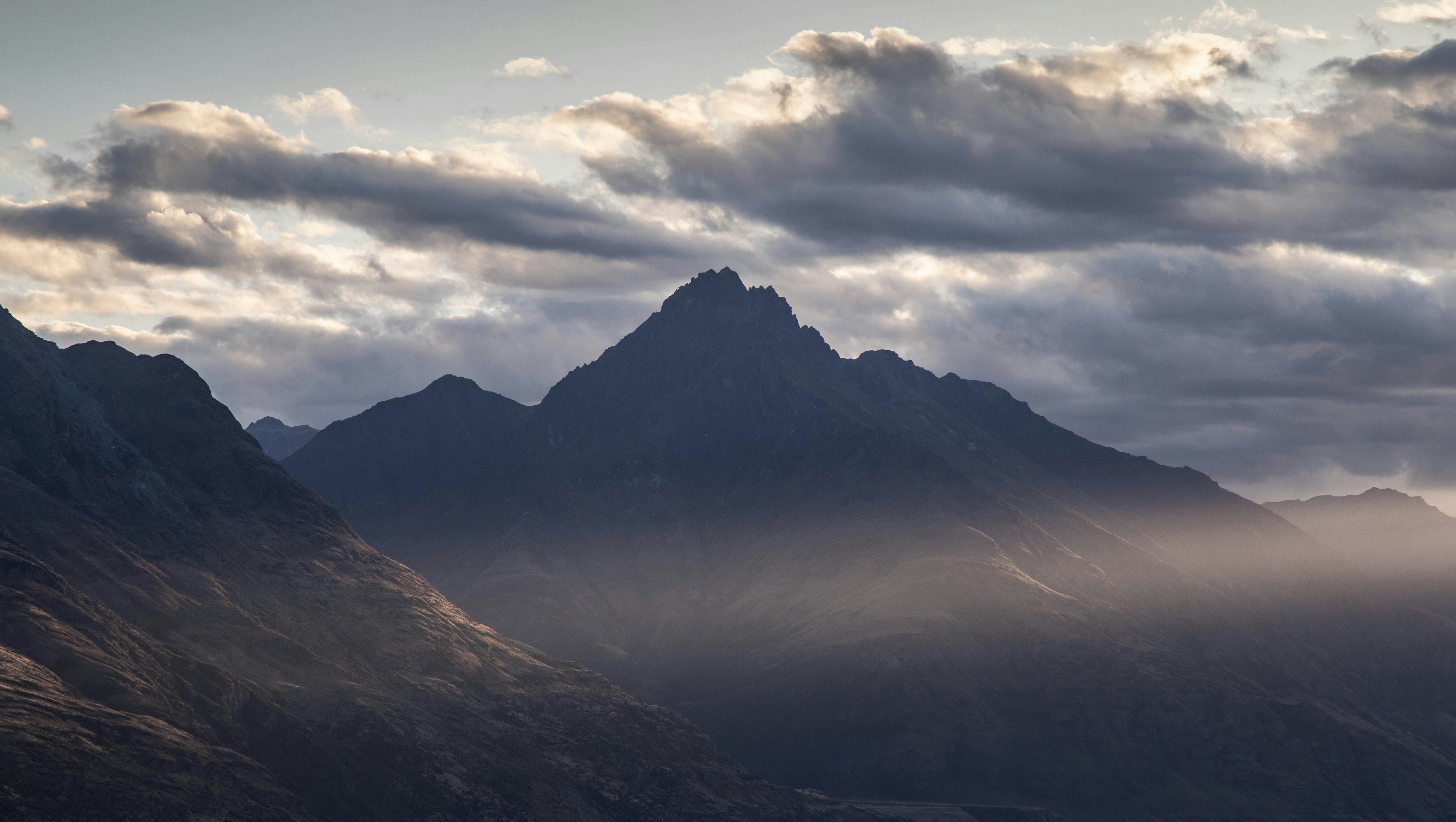 Photo by capturelight