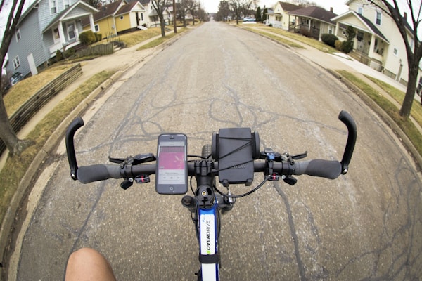 Cycling Computer vs Phone vs GPS Watch