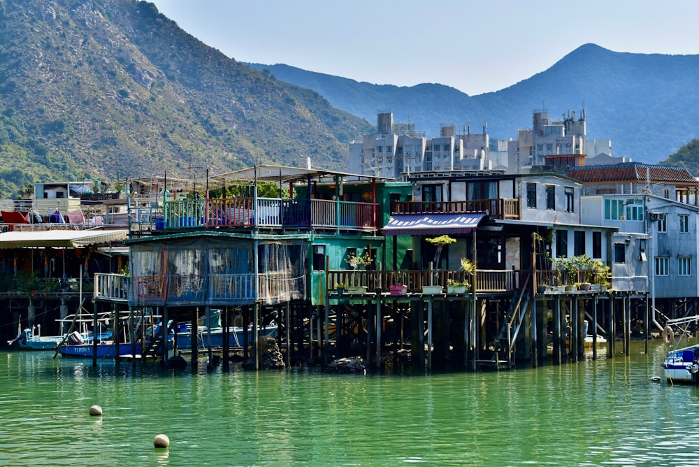 a body of water with a bunch of houses on it