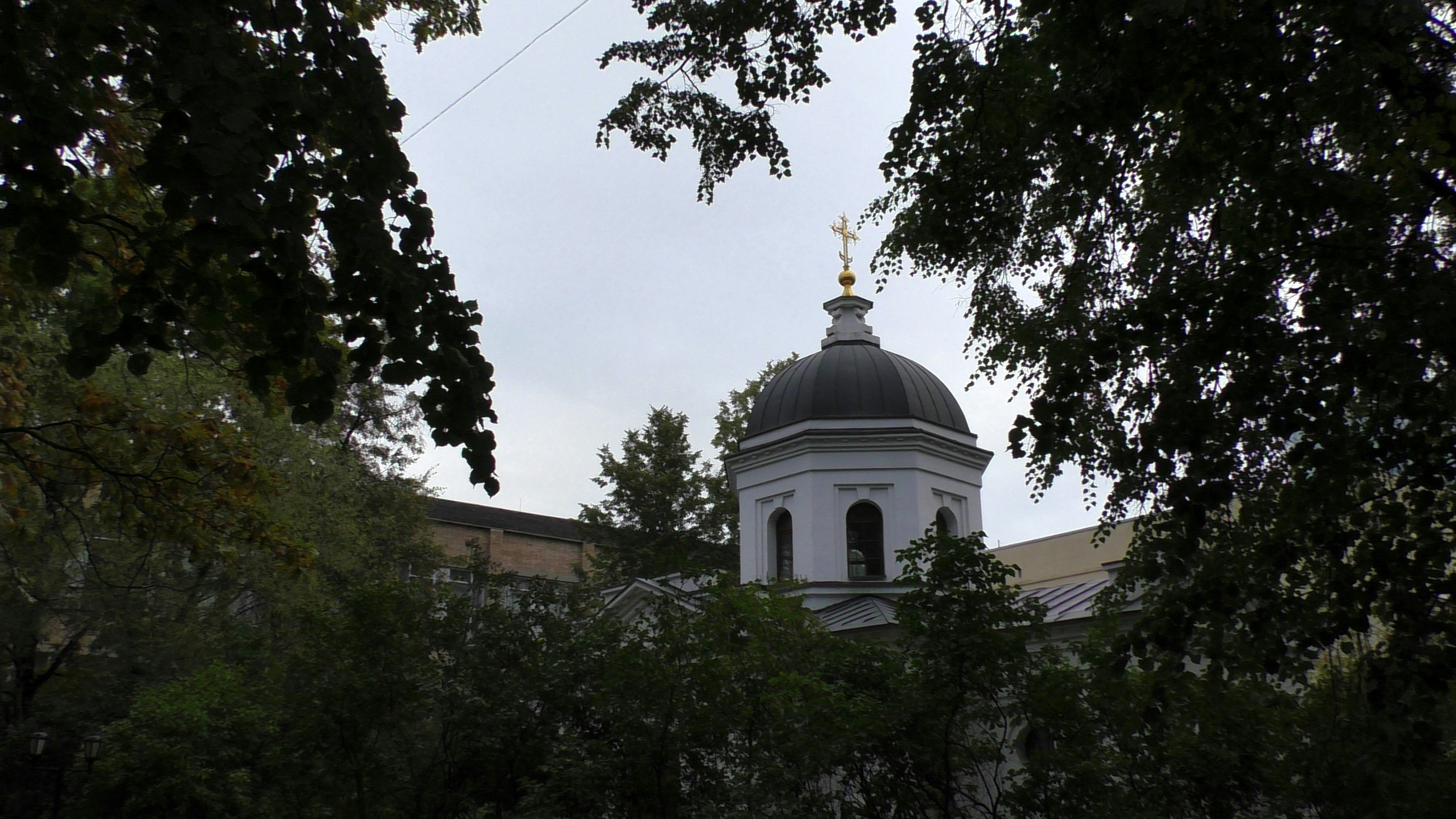 #misura_photos #misuraphotos https://www.youtube.com/user/Moscowartgallery vk.com/scanart From the series #Spiritualcentersofmoscow The Temple in honor of the Feodorovskaya Icon of the Mother of God if you like my works, I have more on my profile page - Please check them out! Don't forget to subscribe, press a like button, add my photo to your collections, share it with your friends and download it if you like! See you!