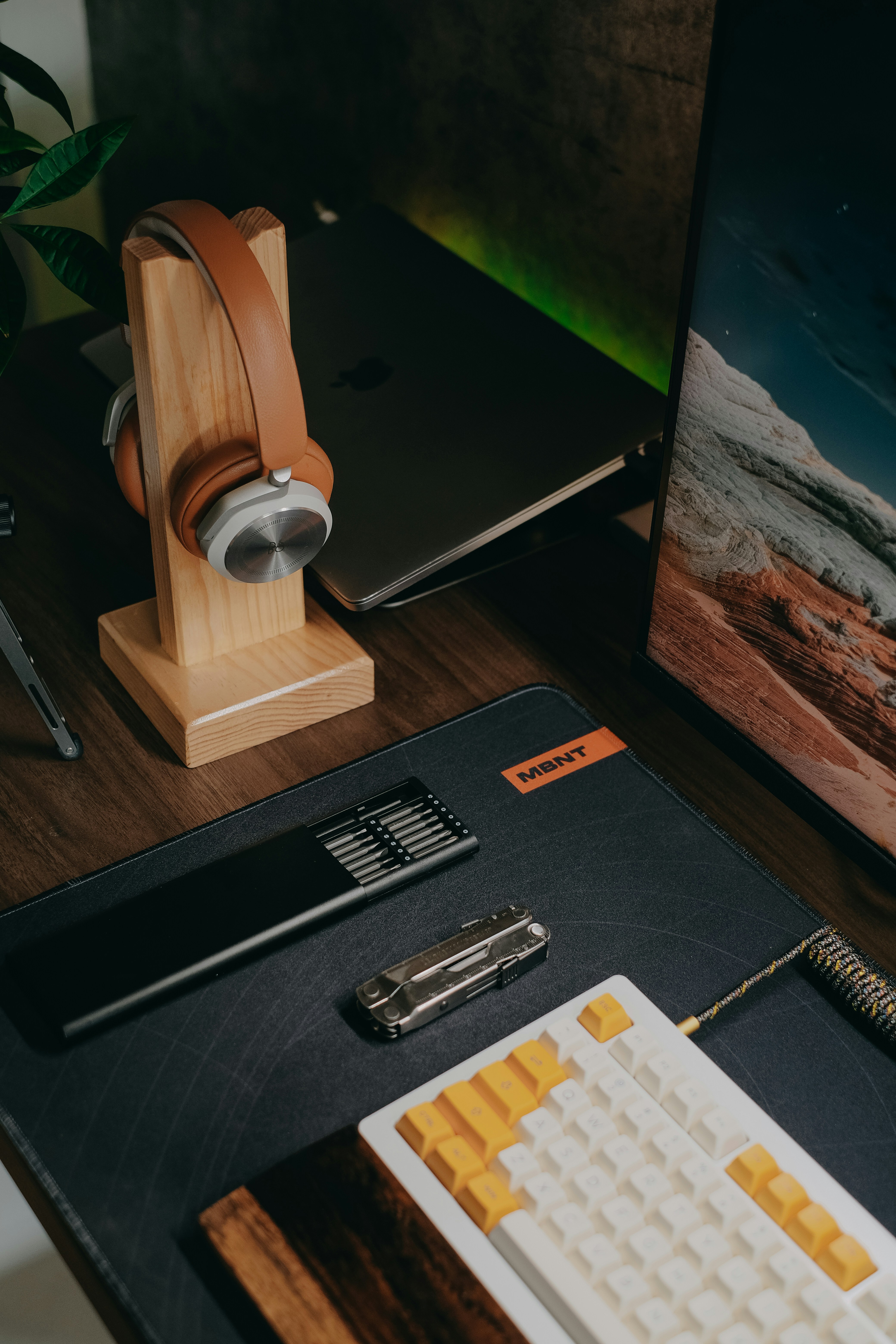 Photo by nguyentrungnguyen