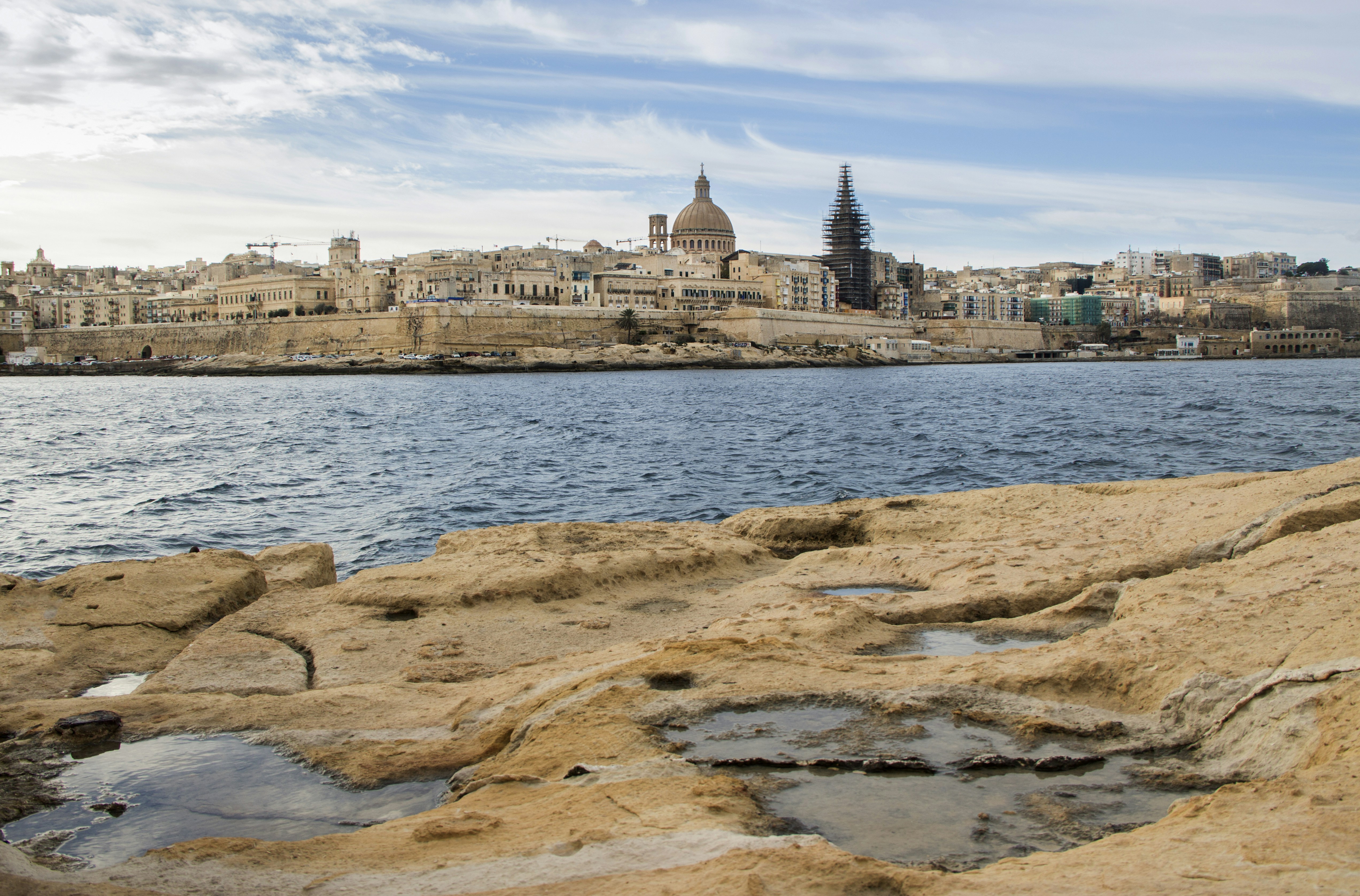 Photo by miloslopusina