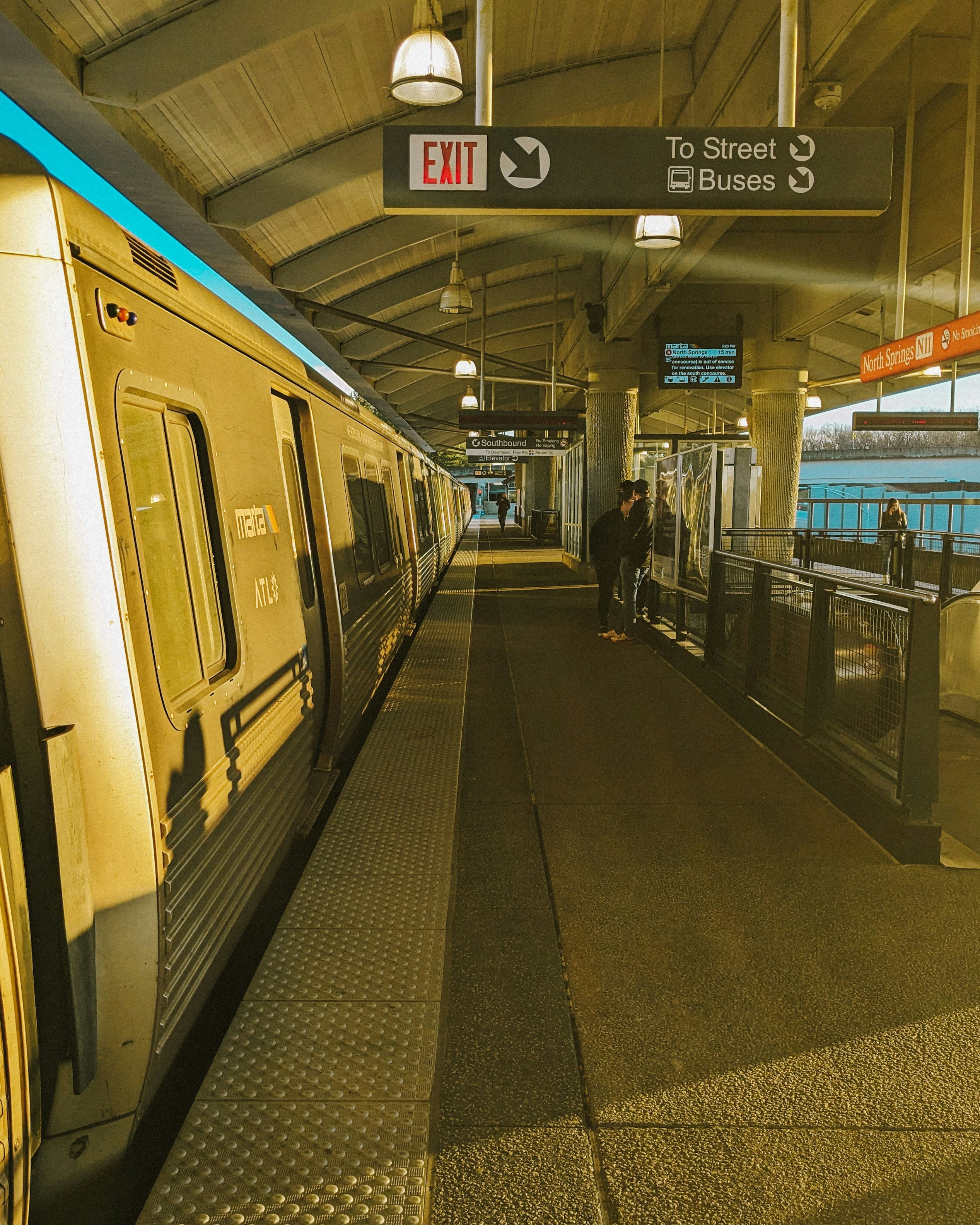 a train is stopped at a train station