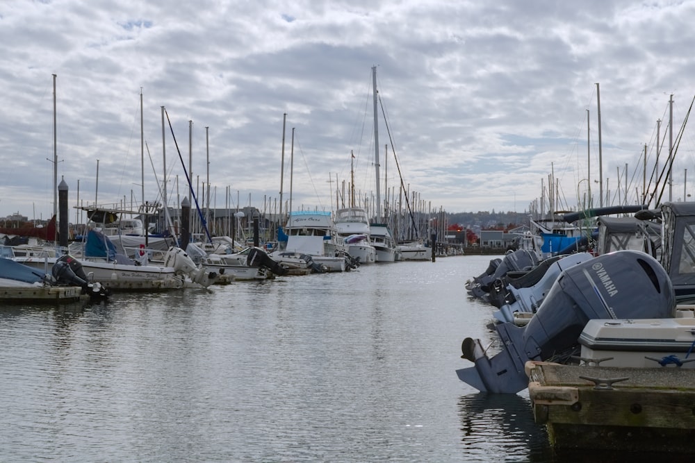 a bunch of boats that are sitting in the water