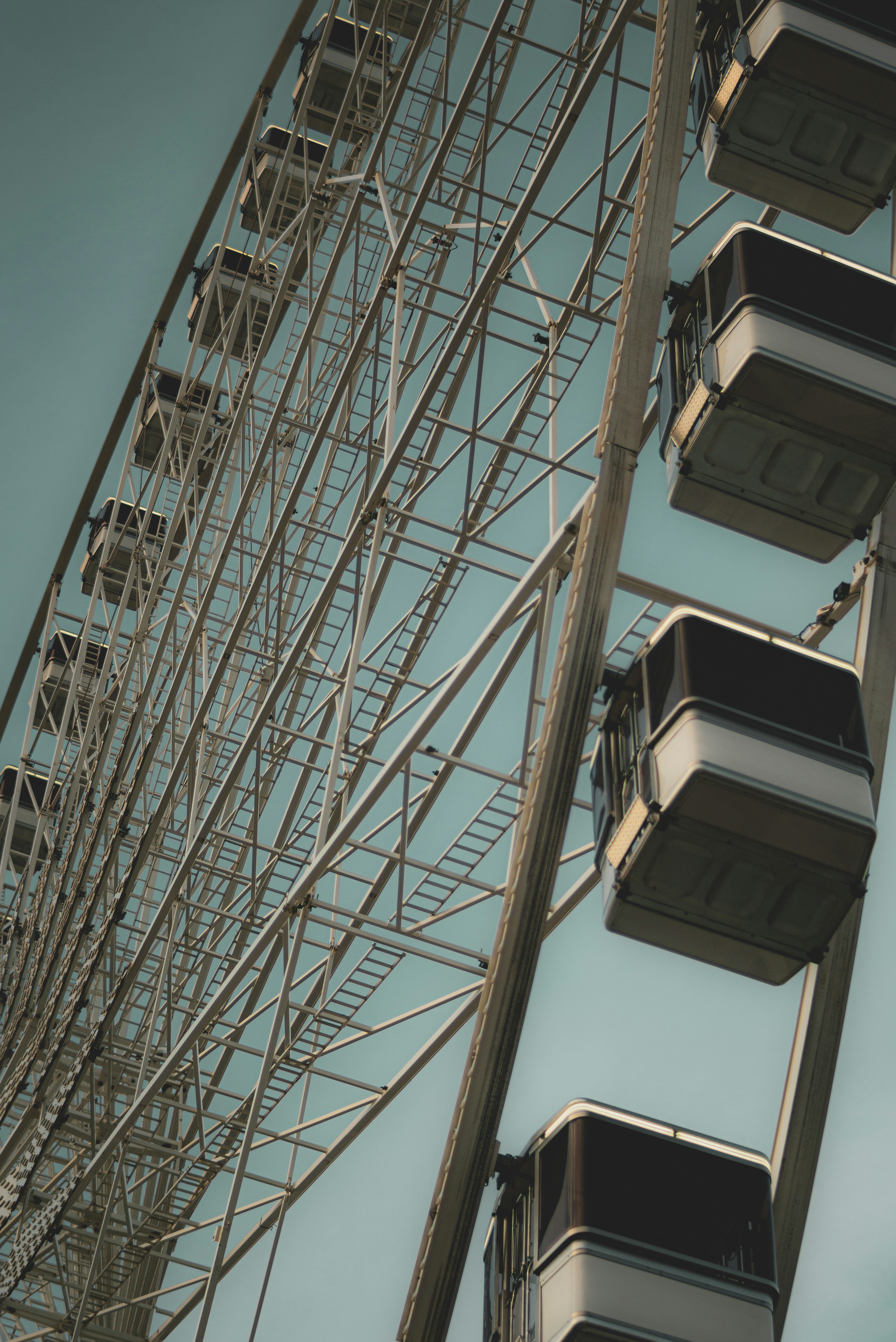 Photo by valentinlacoste