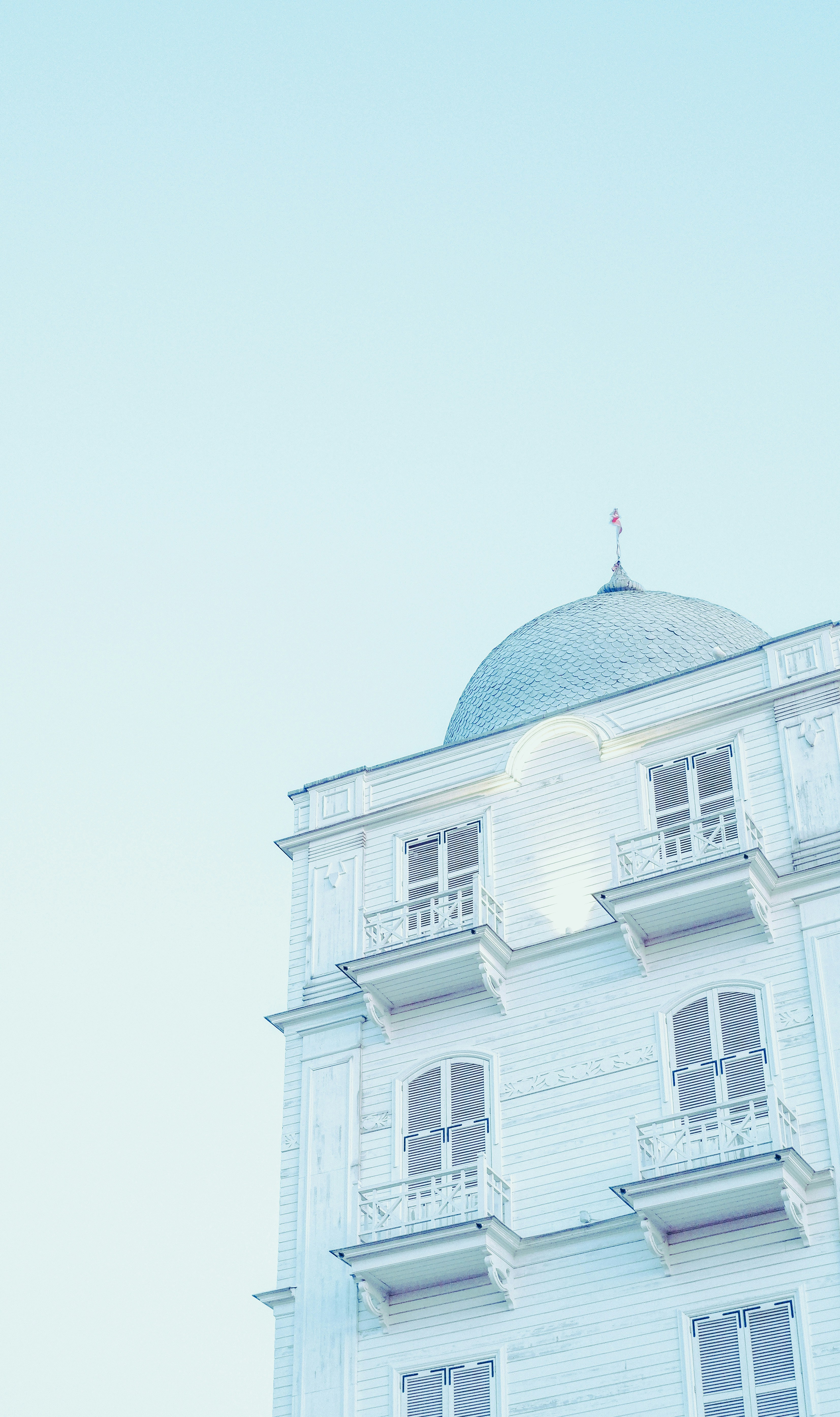 Photo by burakdonertas