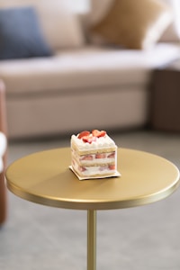 Strawberry Cream Cake