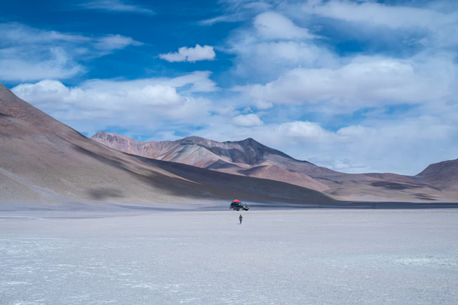 Budget Backpacking in Uyuni: 3-Day Itinerary & Survival Guide