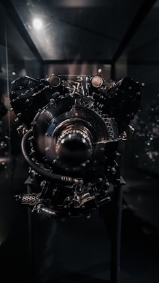 a black and white photo of an engine