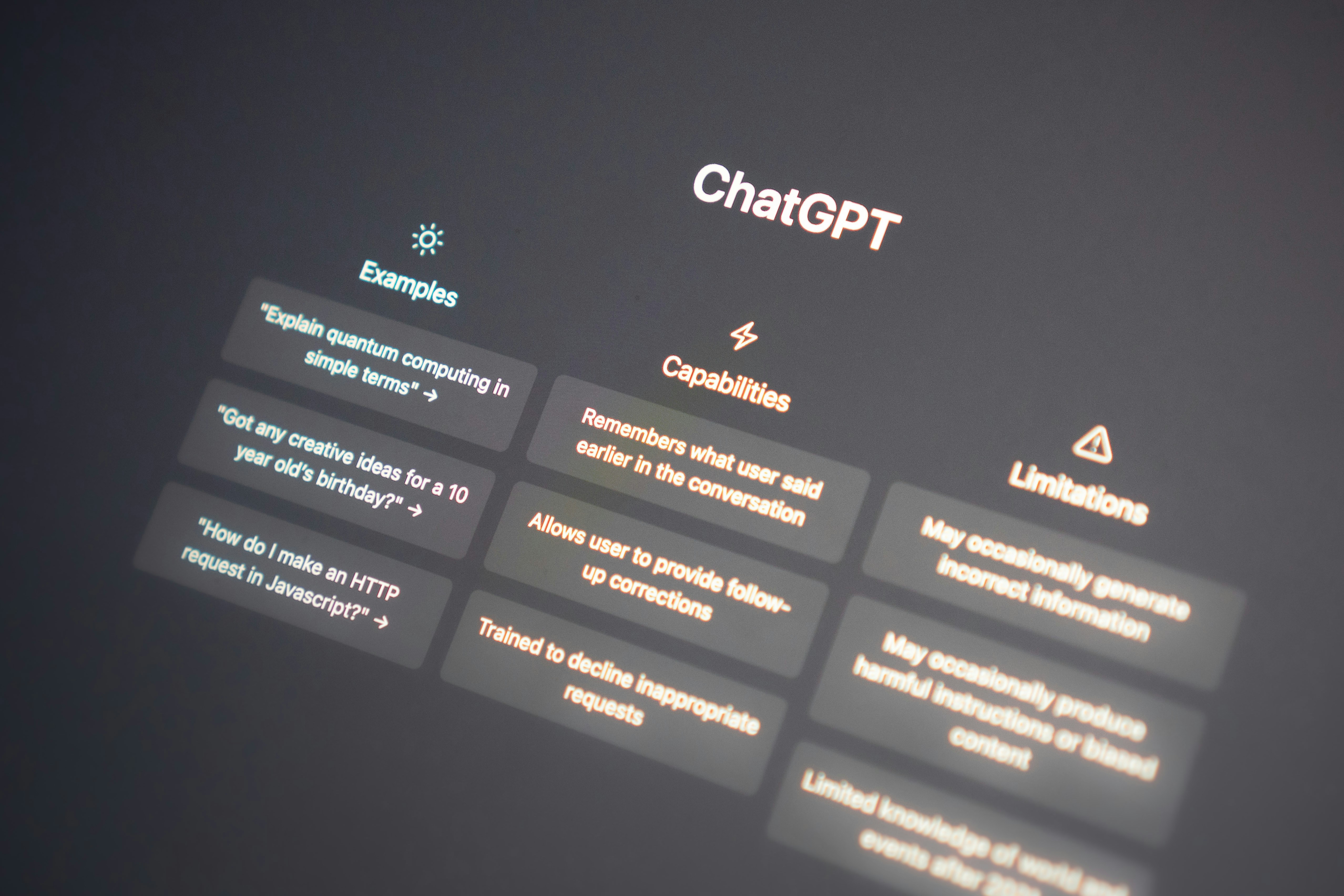 AI search interface comparison showing Google Perplexity and ChatGPT results