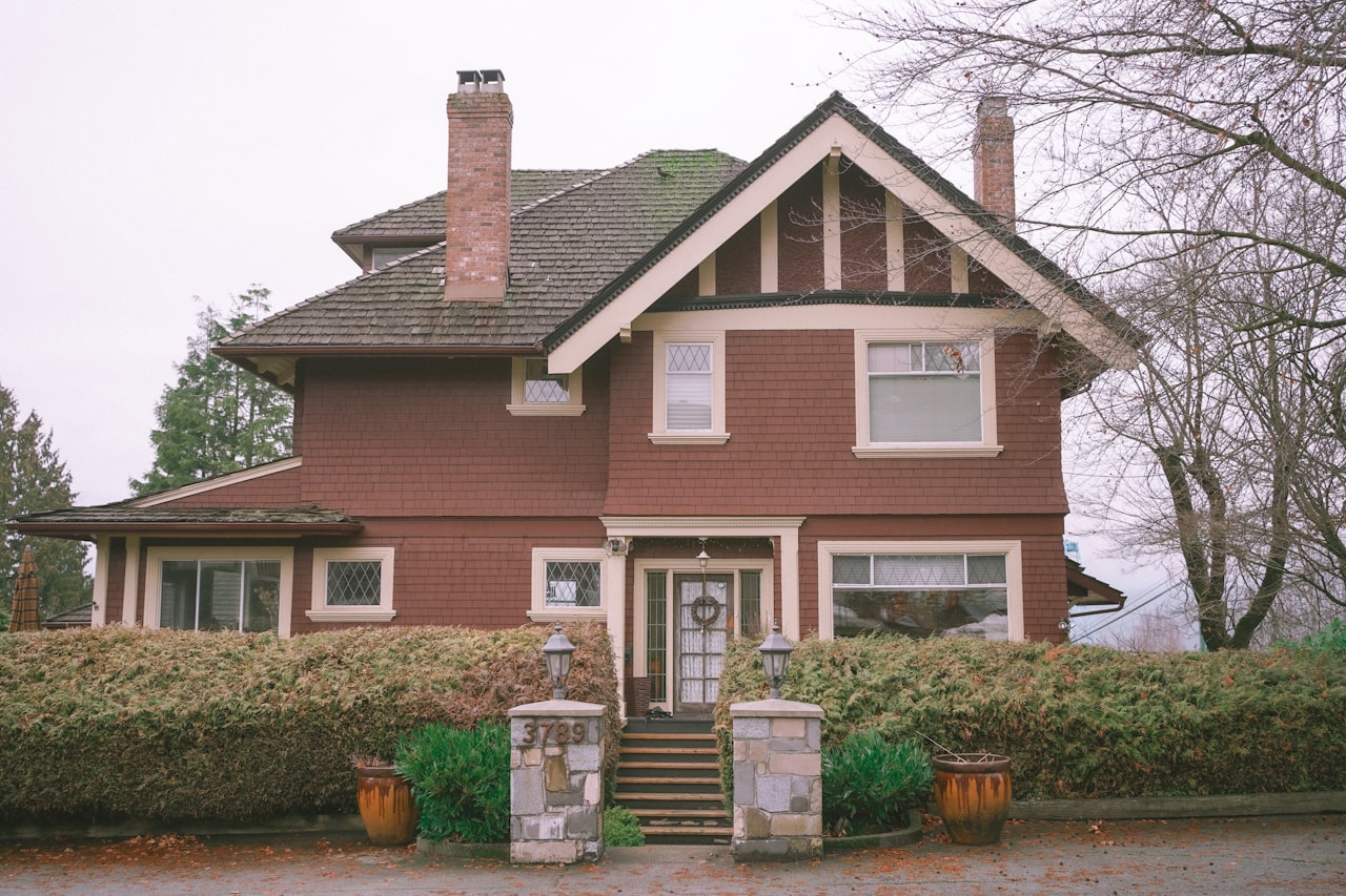 Sell Smarter: 5 Common Mistakes (And What Savvy Sellers Do Instead)
