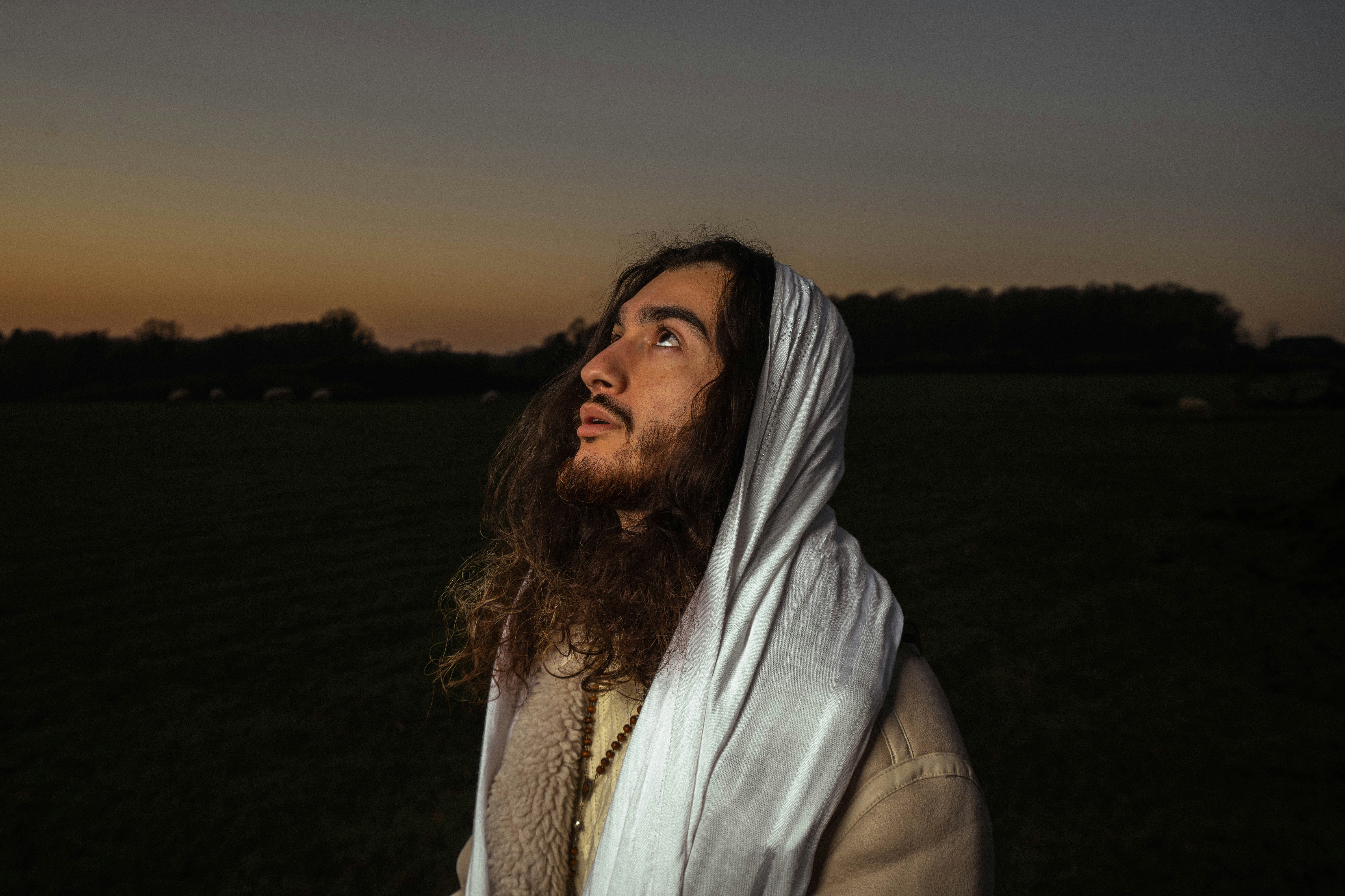 50 Short Powerful Jesus Quotes in English to Lift Your Soul