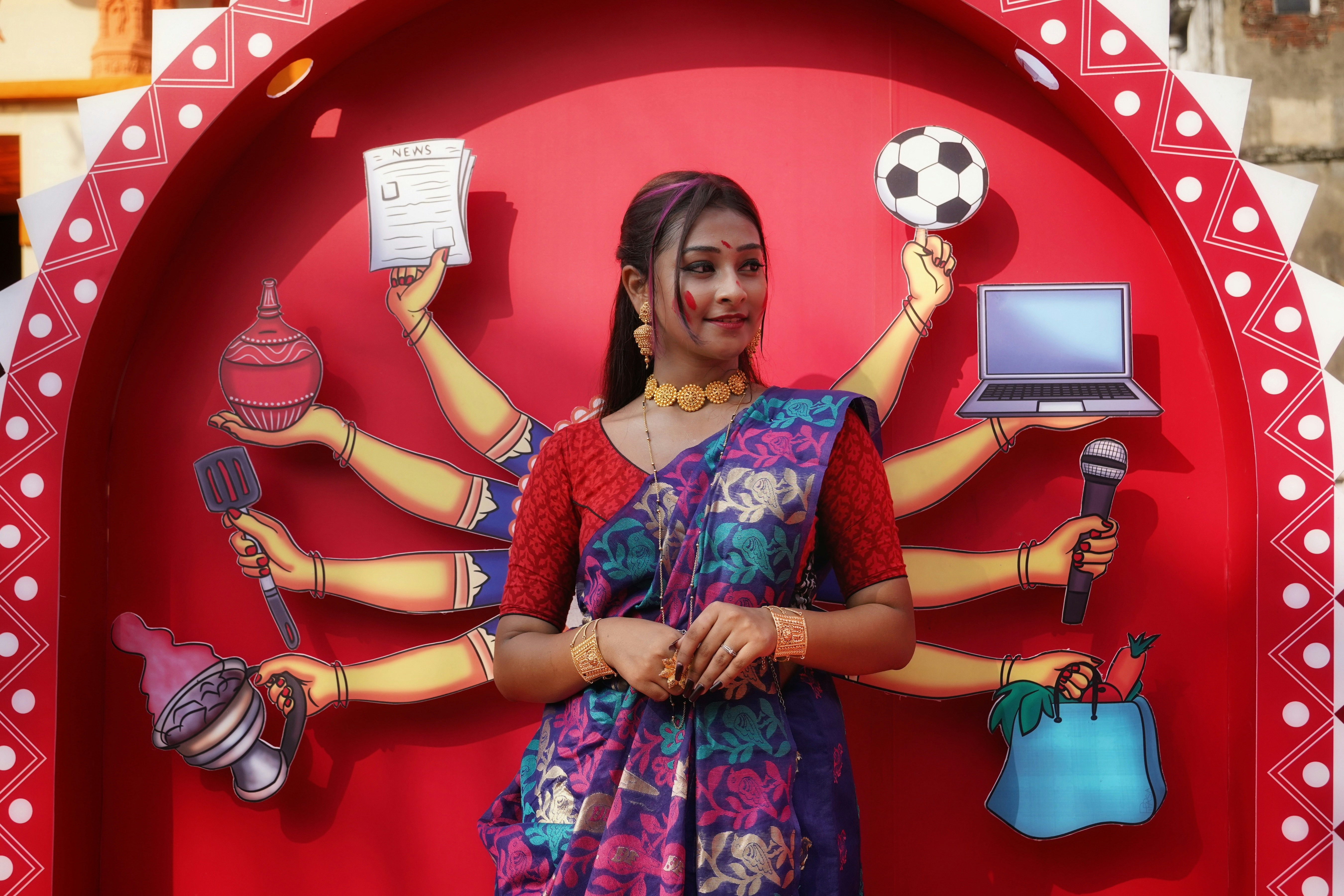 Sunny Sanskari Tulsi Kumari Review: Fans' Heartfelt Wishes