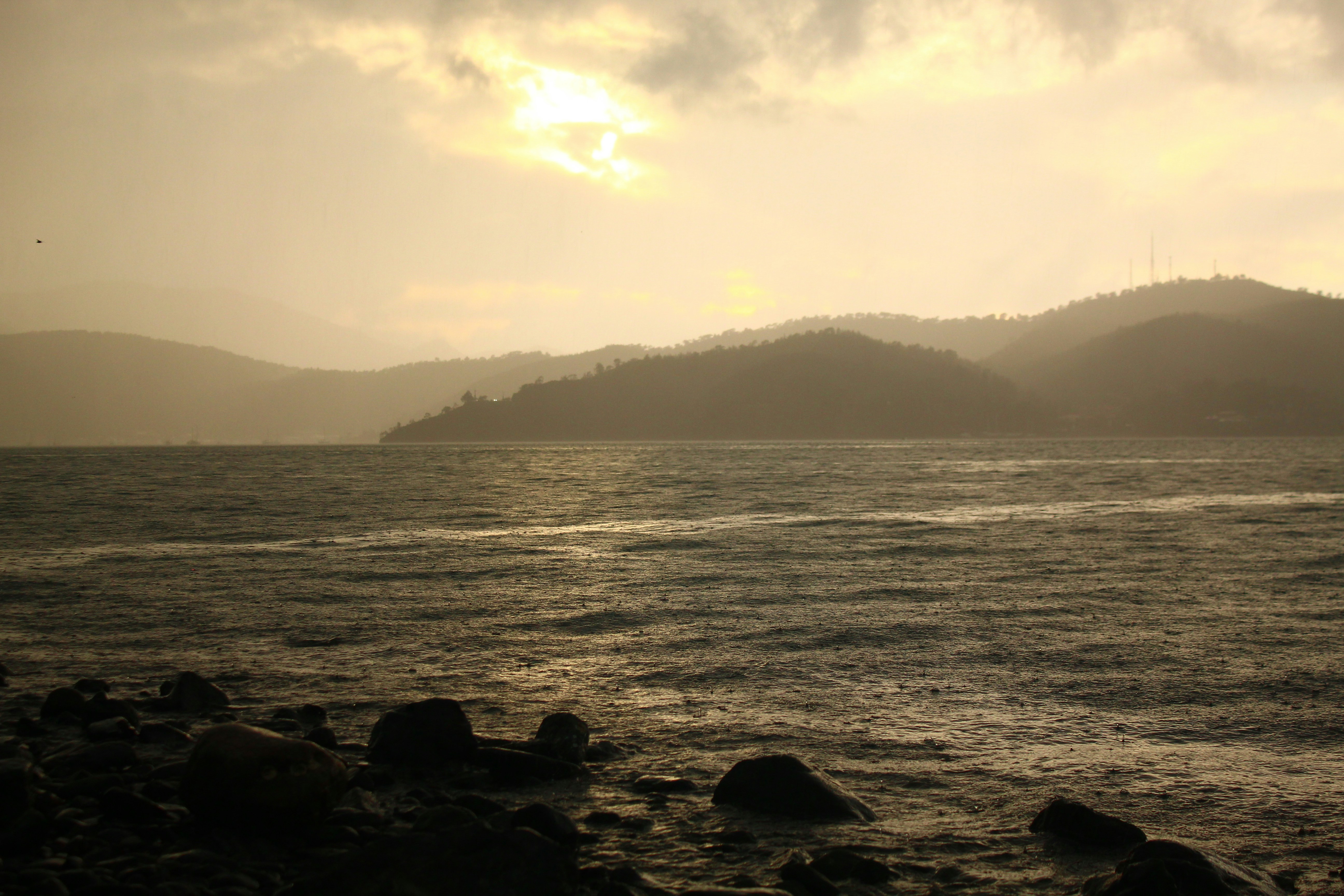 Photo by sevaltorun