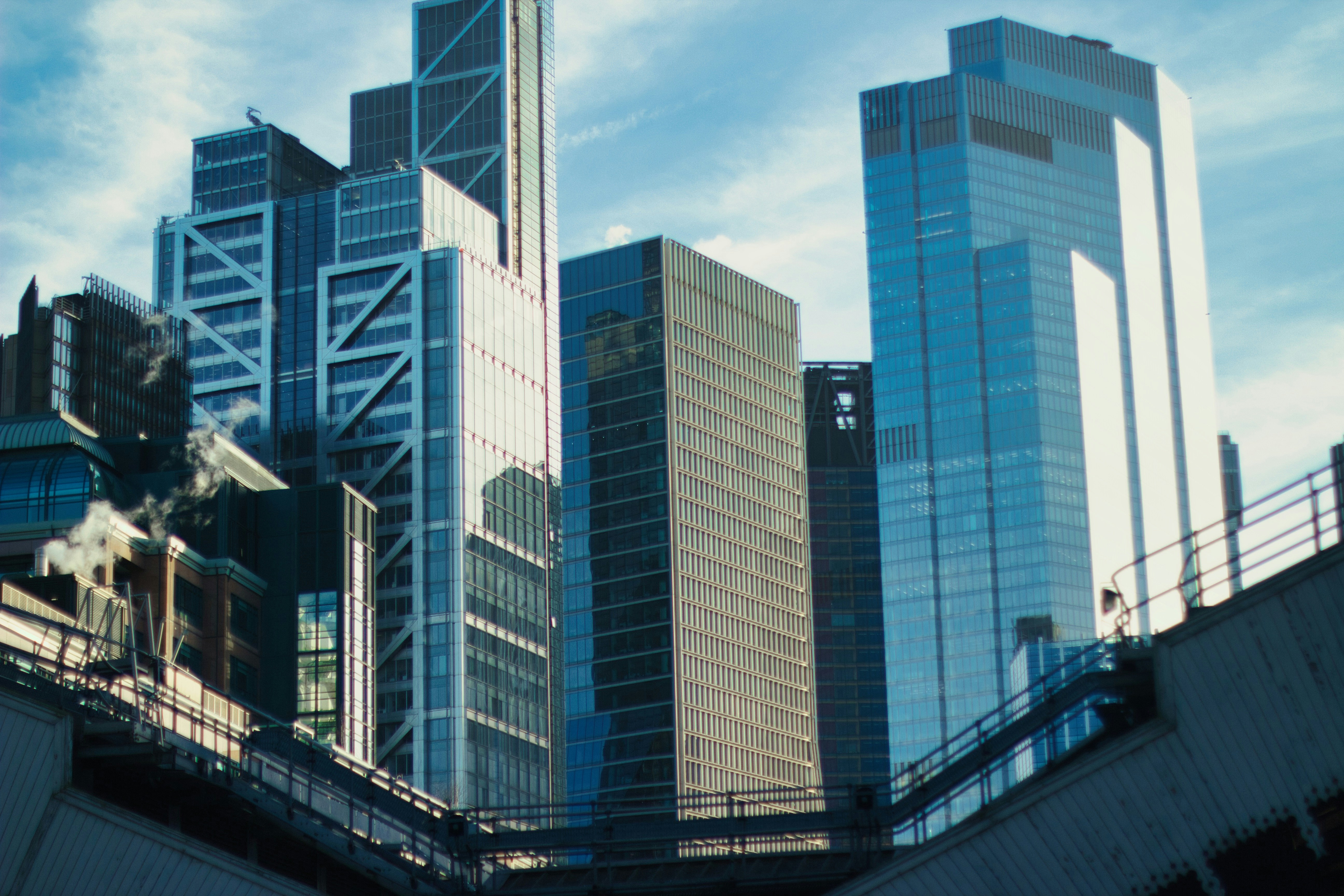 요즘 2030 투자자들이 선호하는 해외 주식 증권사