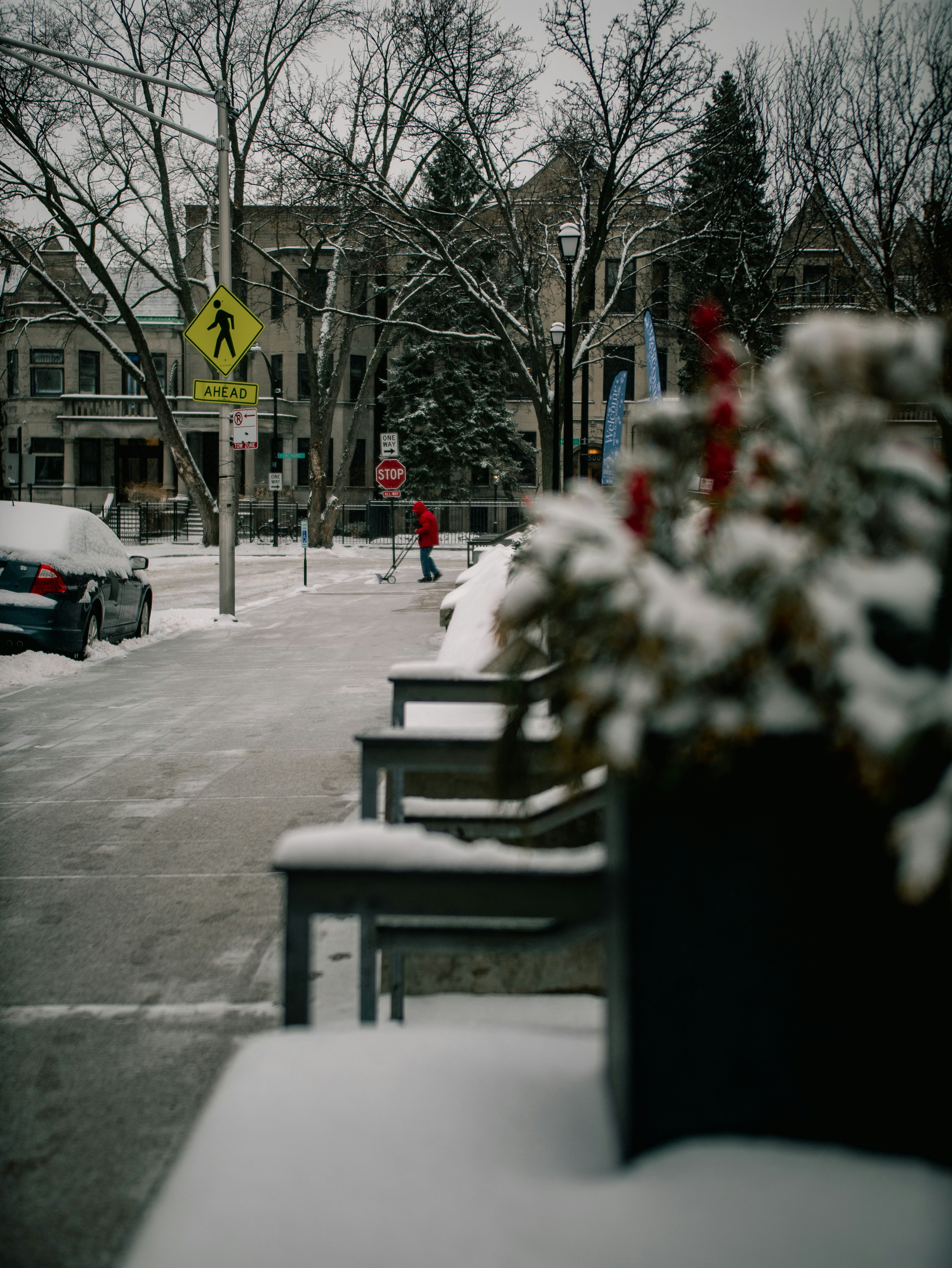 Choose from a curated selection of snow wallpapers for your mobile and desktop screens. Always free on Unsplash.
