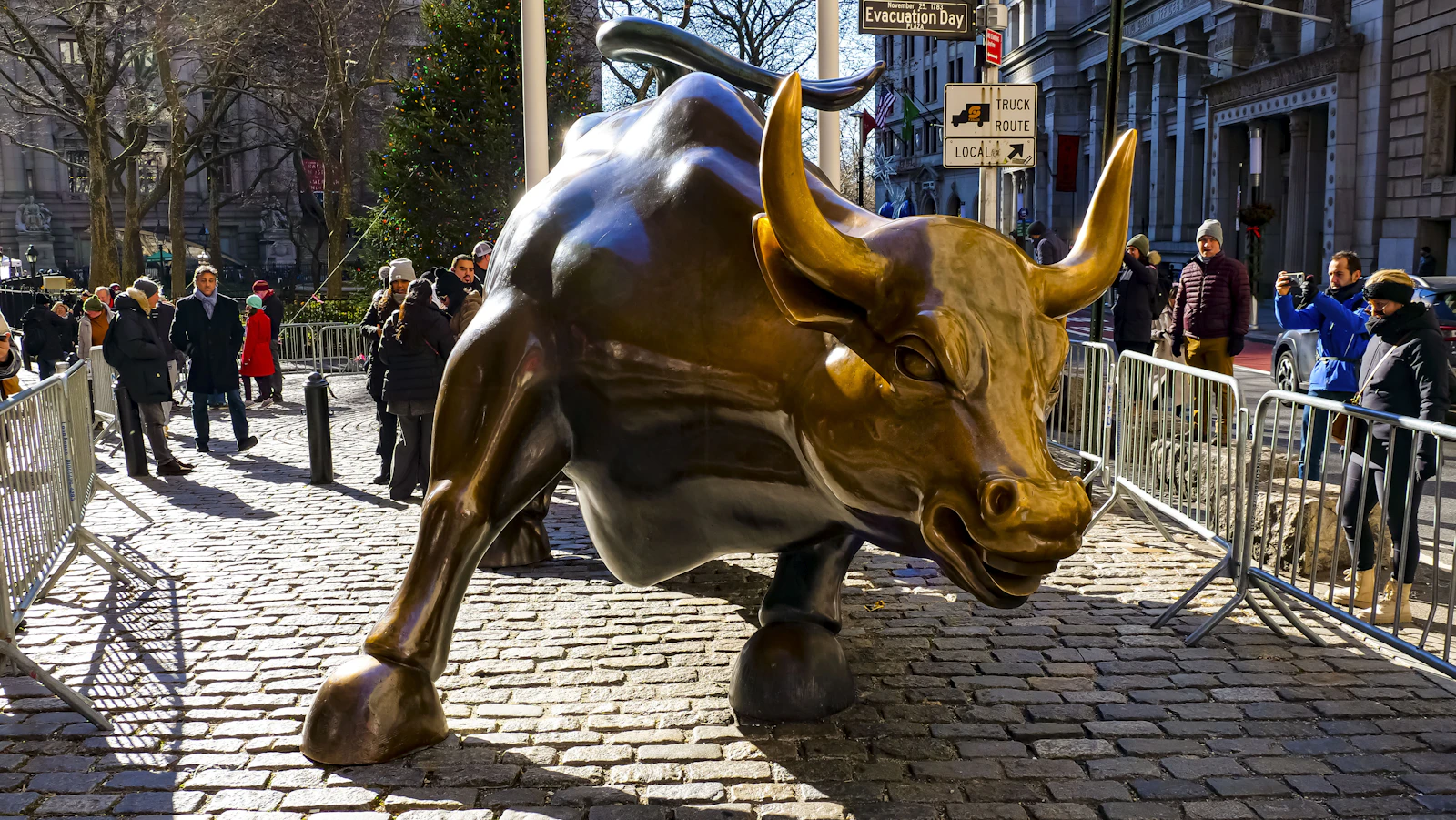 Treasury Yields Surge to Near Two-Decade Highs, Dragging Wall Street Into Fourth Losing Week