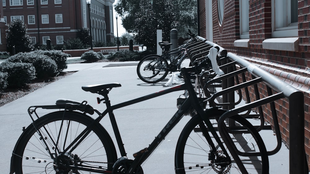 a bike is parked next to a building