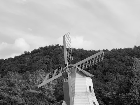A windmill construction site showcasing advanced techniques.