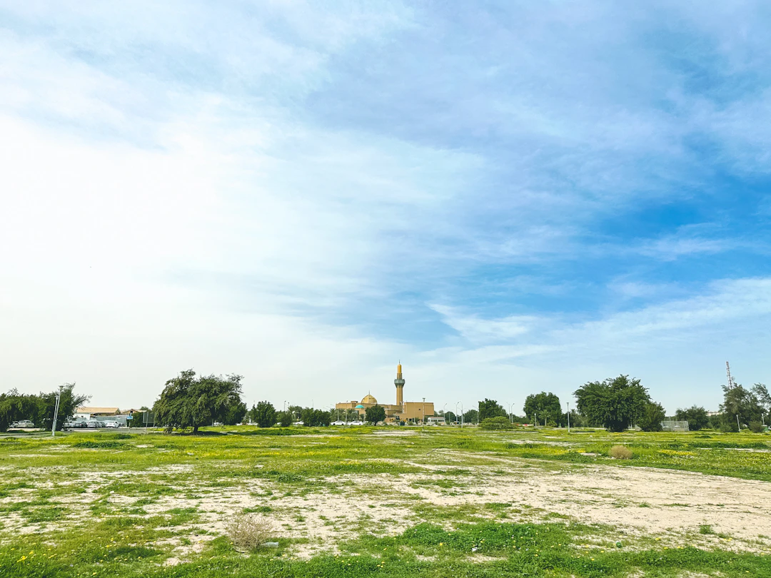 Luxury 3-Day Al Jahra Itinerary: Historic Palaces & Reserves