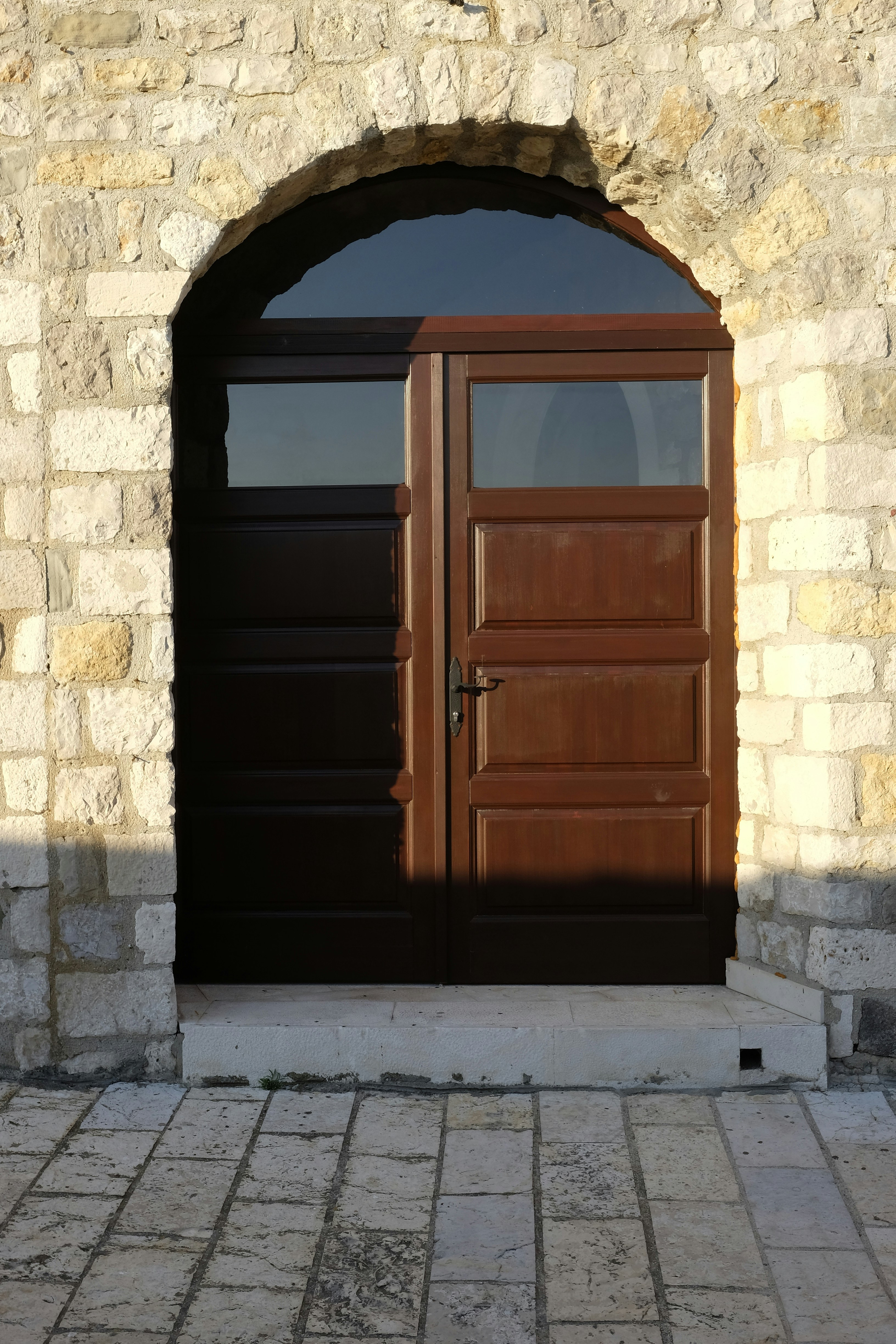 Photo by markojegdic