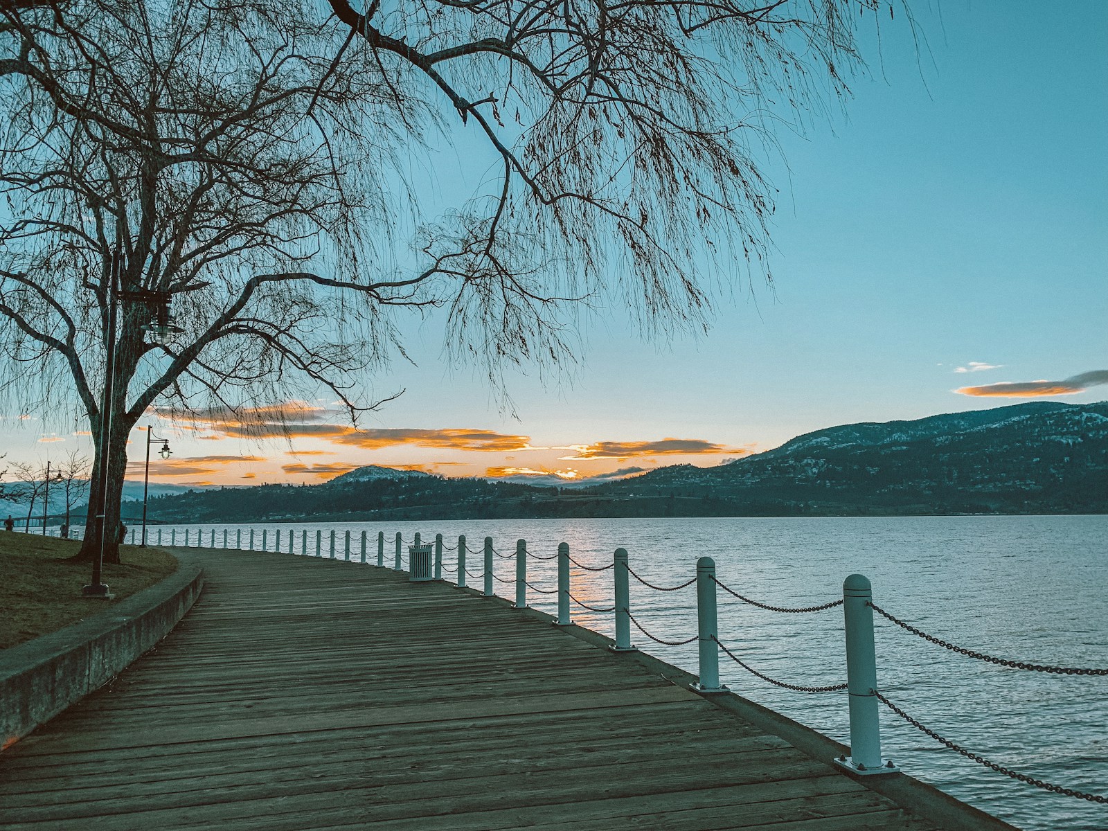 Kelowna Real Estate Market Update: What You Need to Know – November 2025 Stats