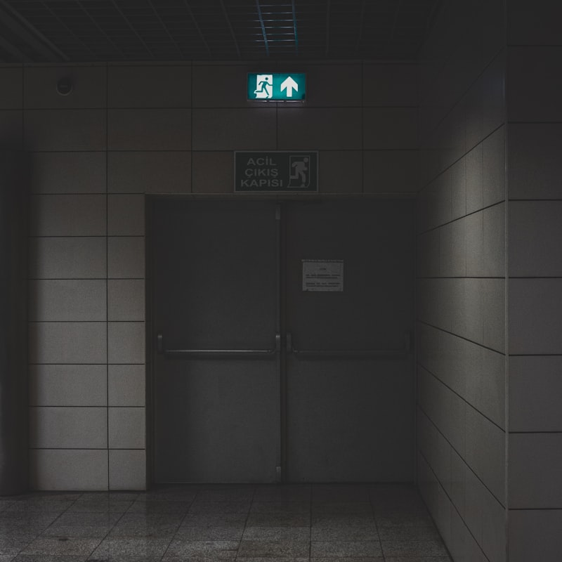 Issue de secours - porte coupe-feu