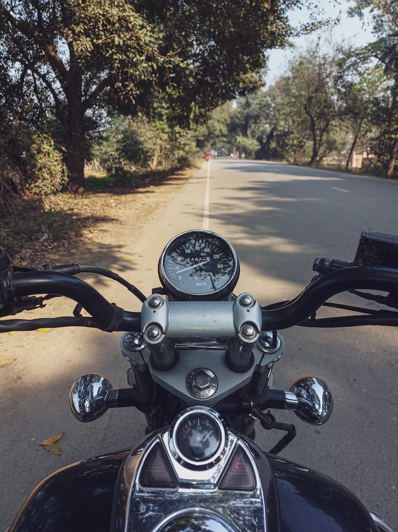 Motorcycle on road - motorcycle accident injury lawyer serving Washington State riders
