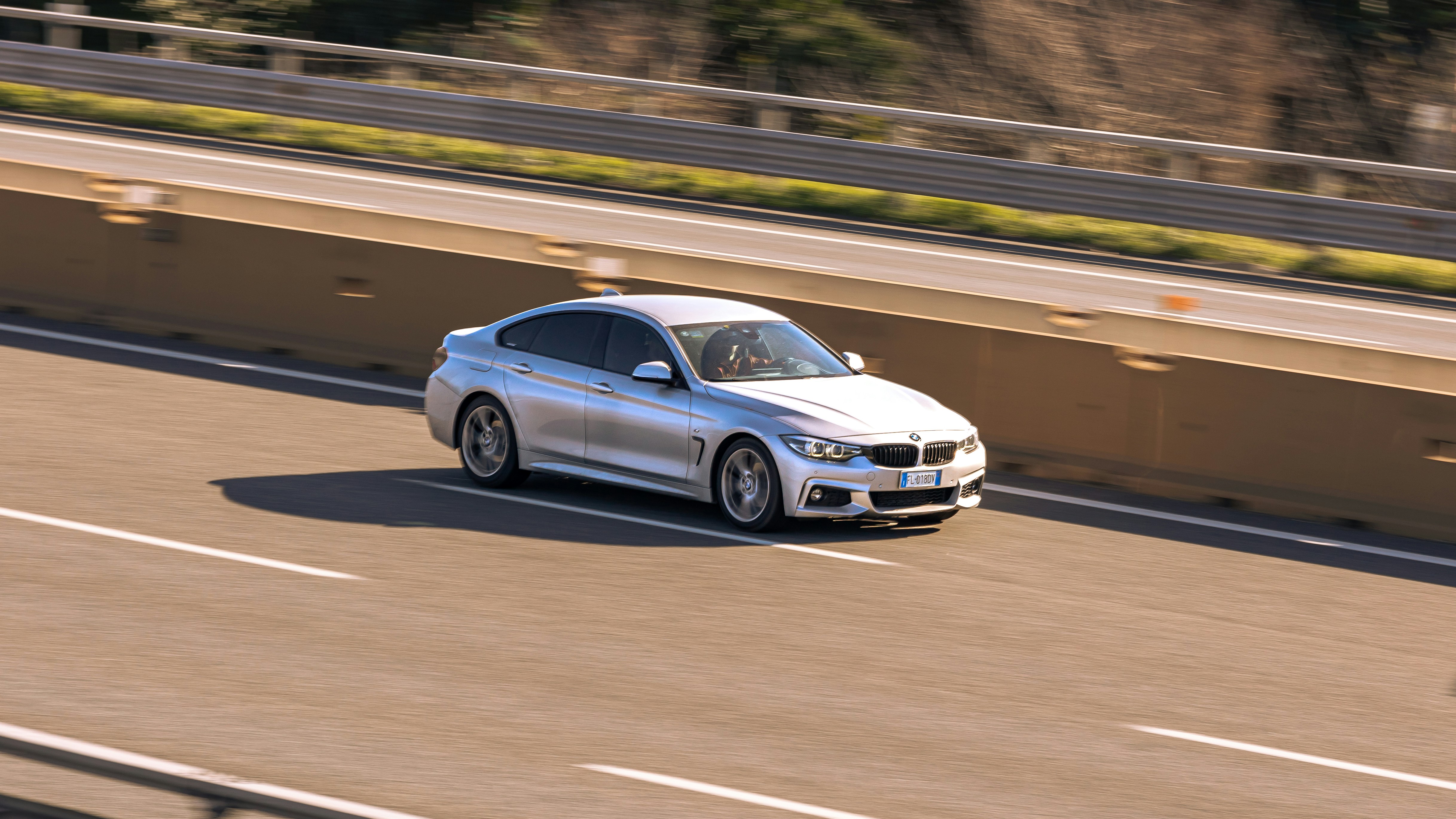 Photo by abphoto_dot_it