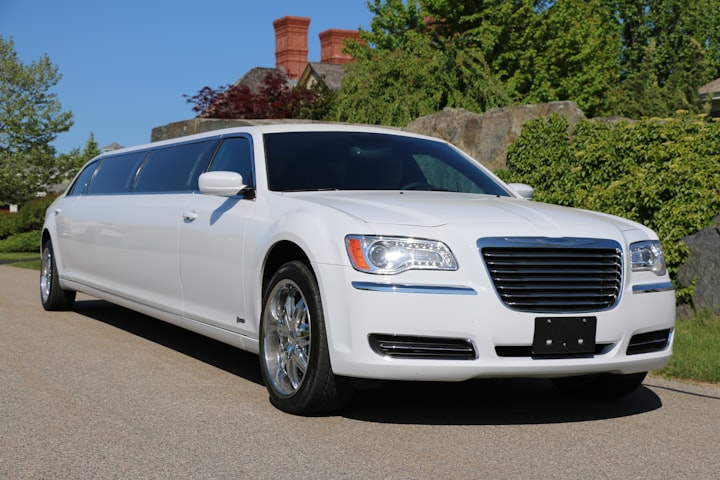 Wedding Dreams Come True: Say 'I Do' in a Luxury Limo