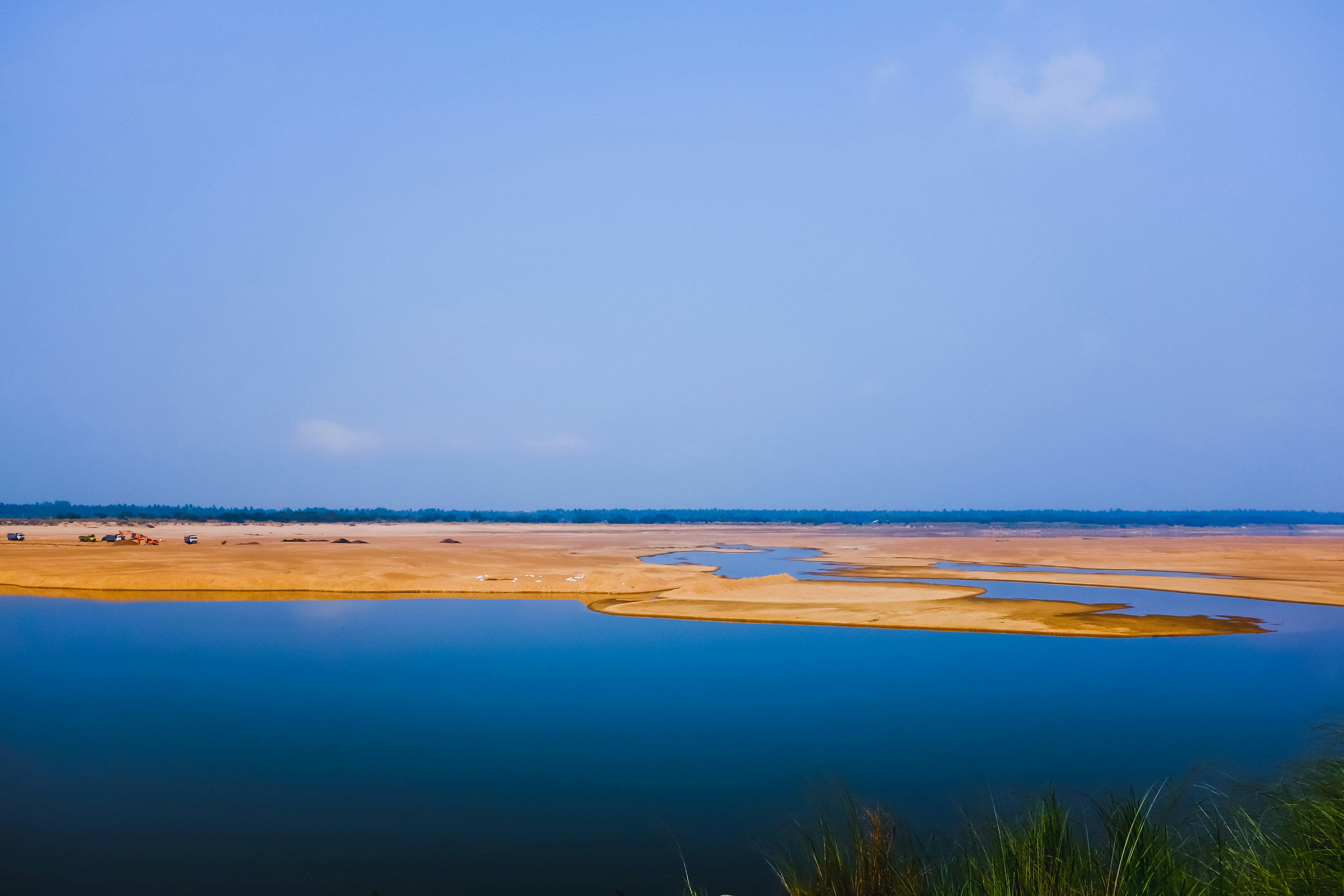Photo by tejjj