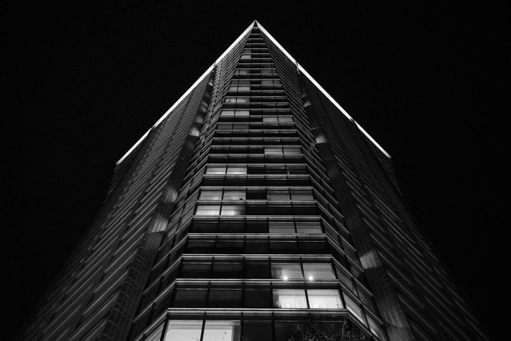 a black and white photo of a tall building