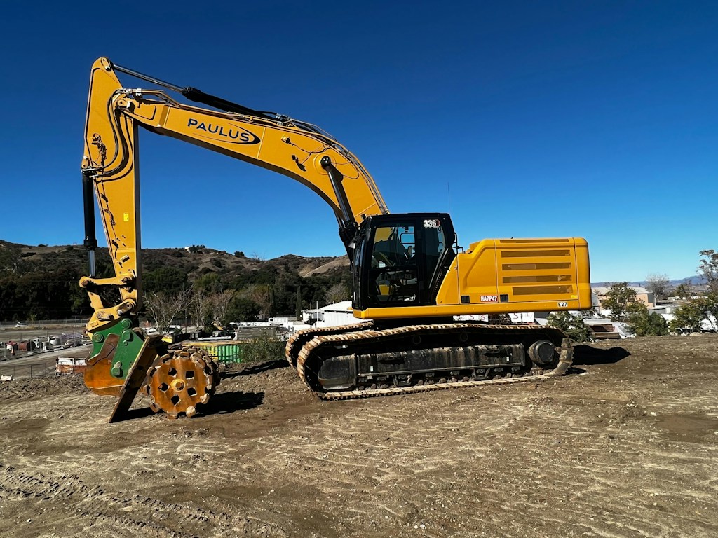 Heavy Duty Excavator
