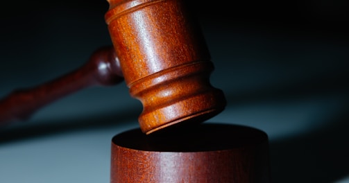 a wooden gaven sitting on top of a white counter