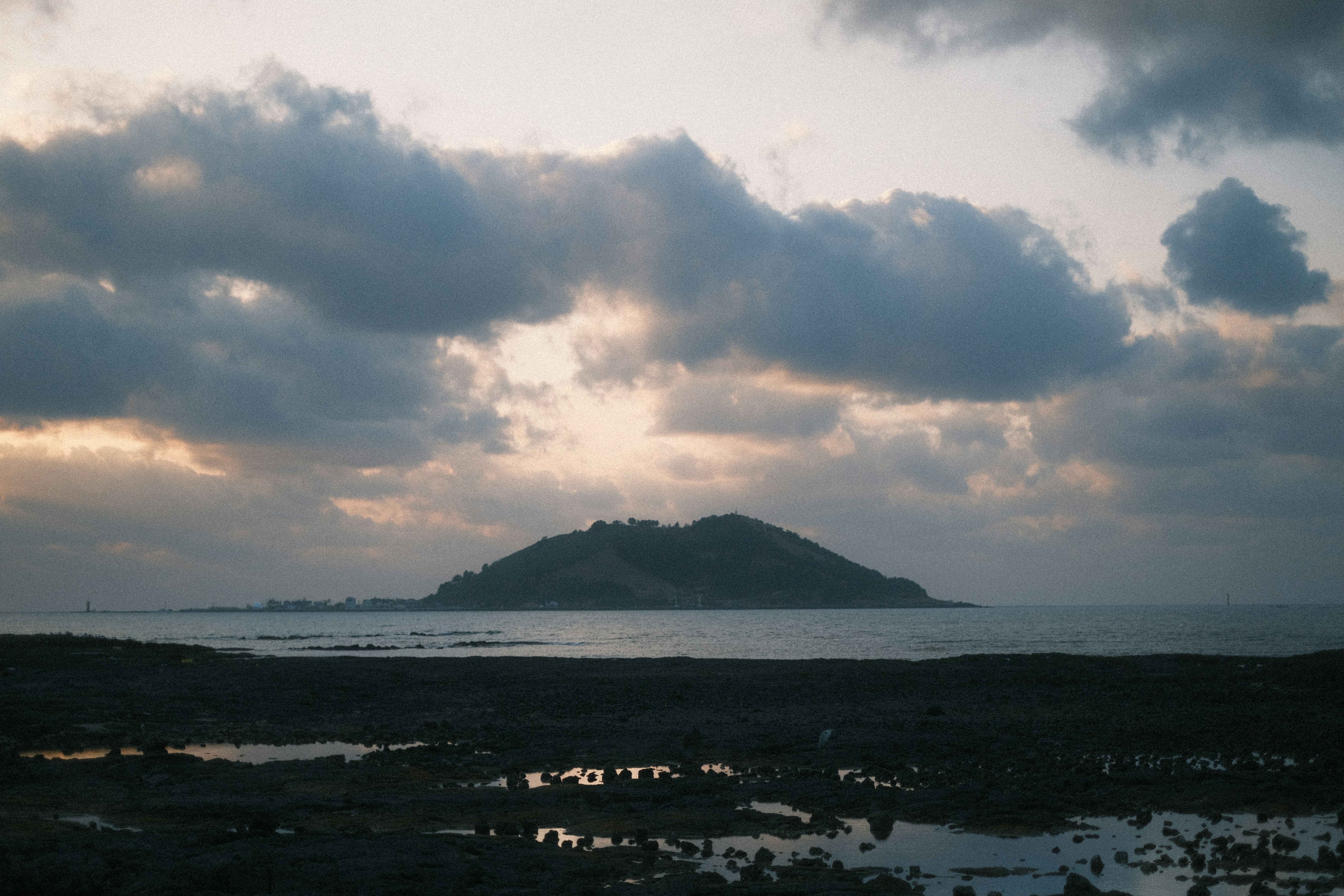 Photo by undermyarchive