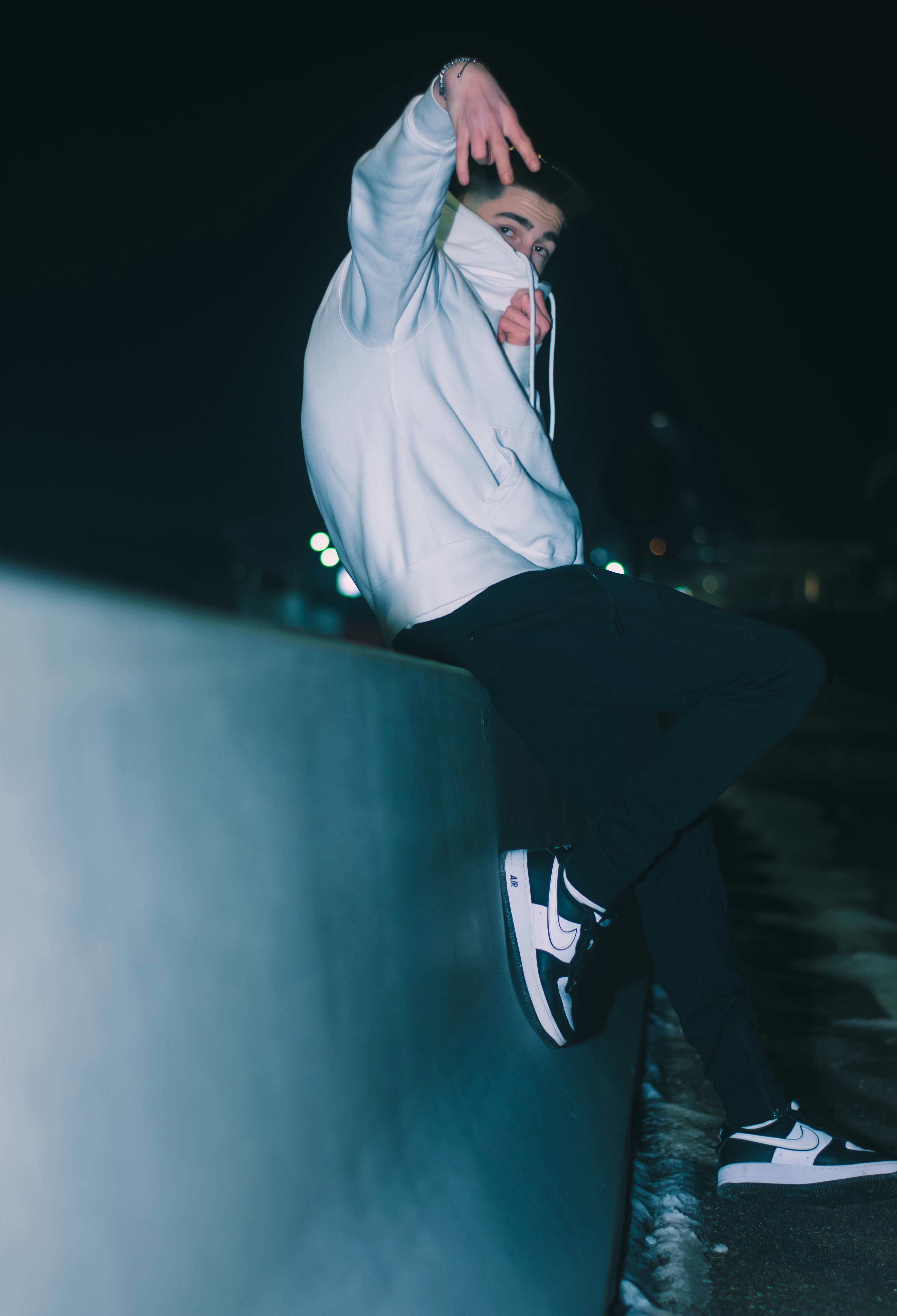 Photo by sebastianradu