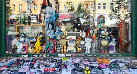 Explorando a Identidade Visual Geek: Um Refúgio Literário